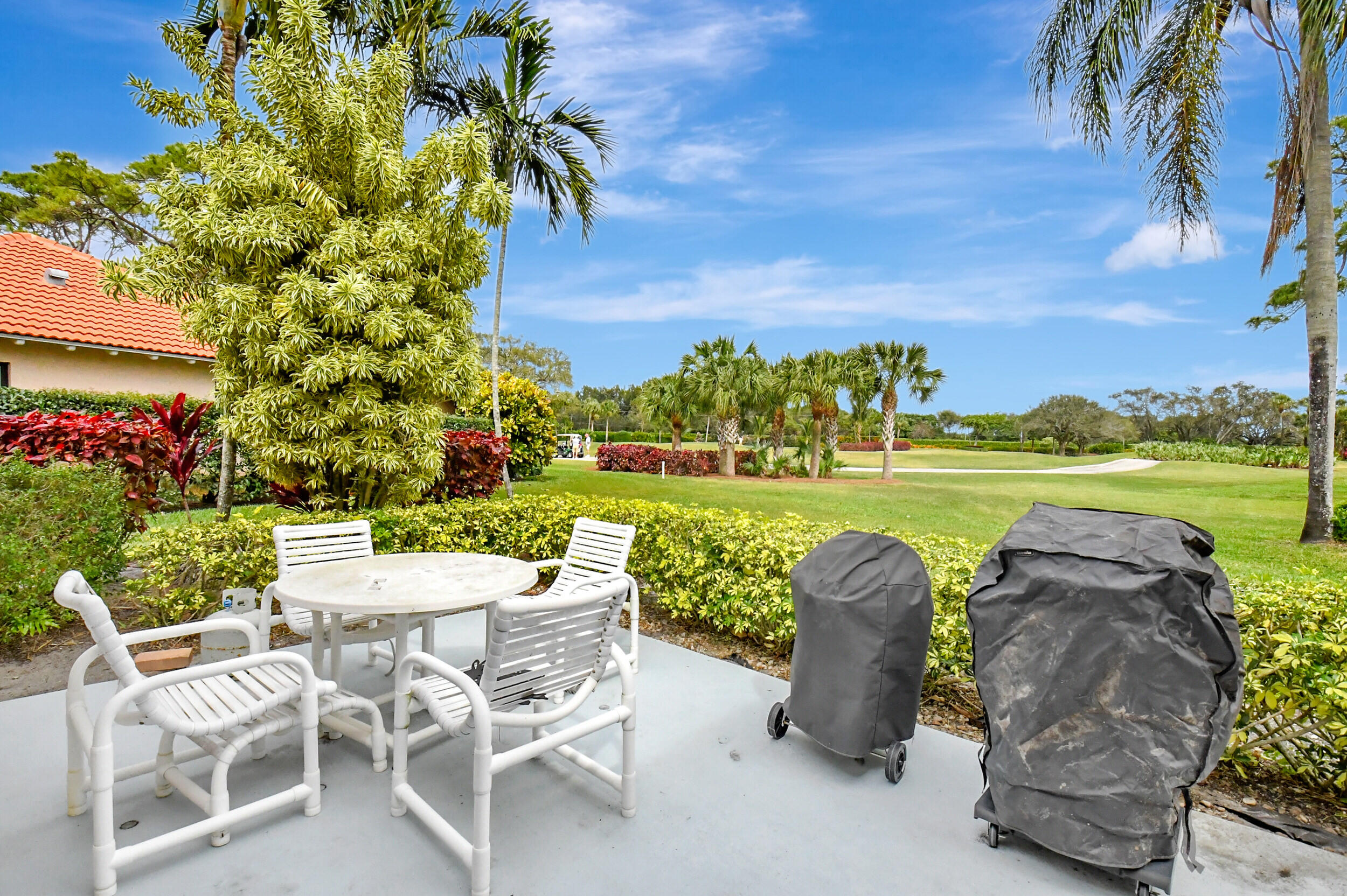 9 Fairway Drive