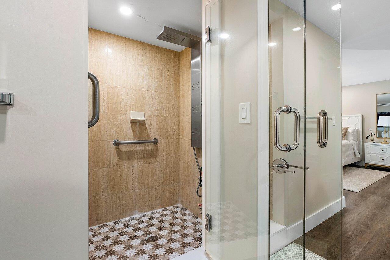 140 SE 5th Avenue Unit: 243