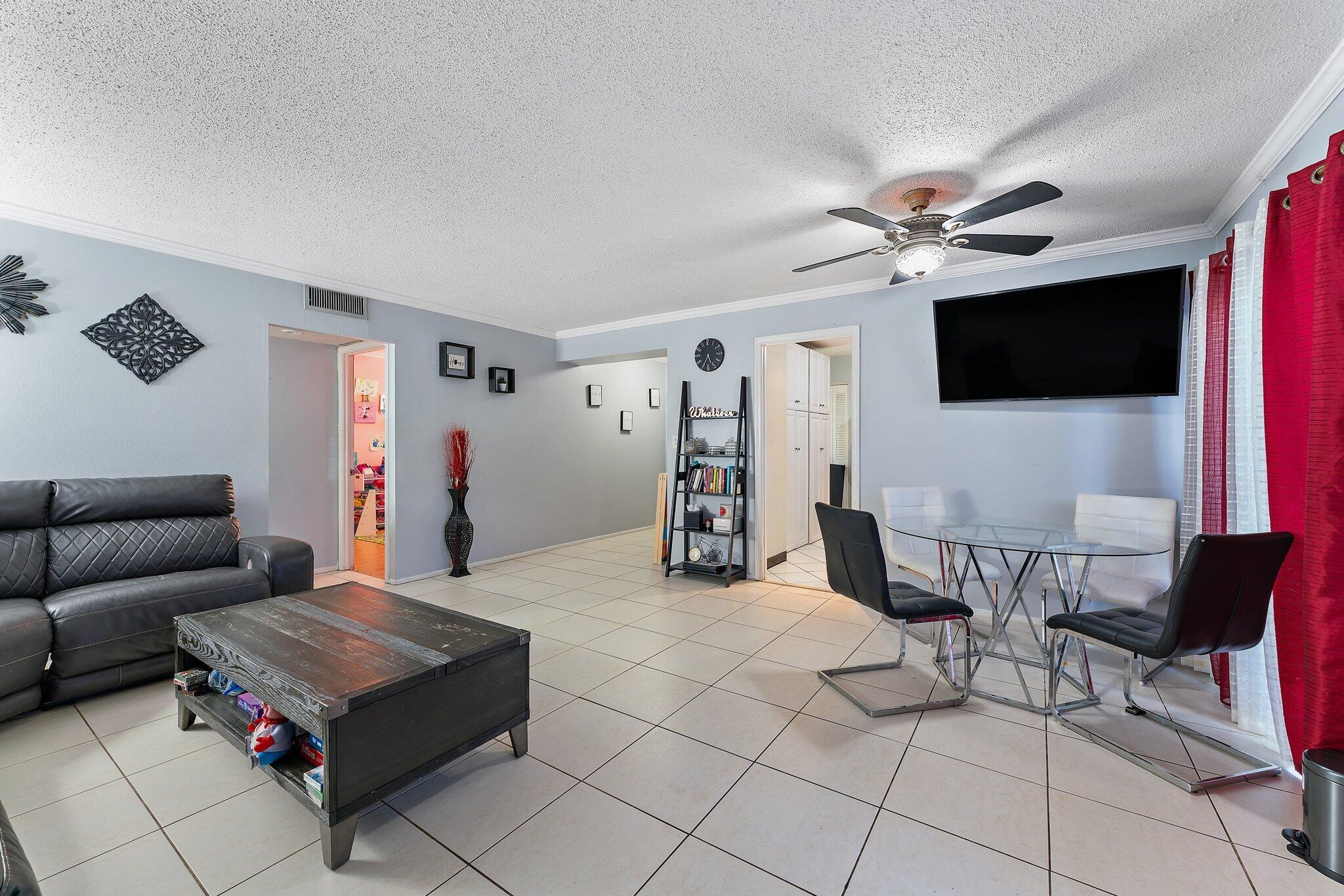 2 Greenway Village N Unit: 110