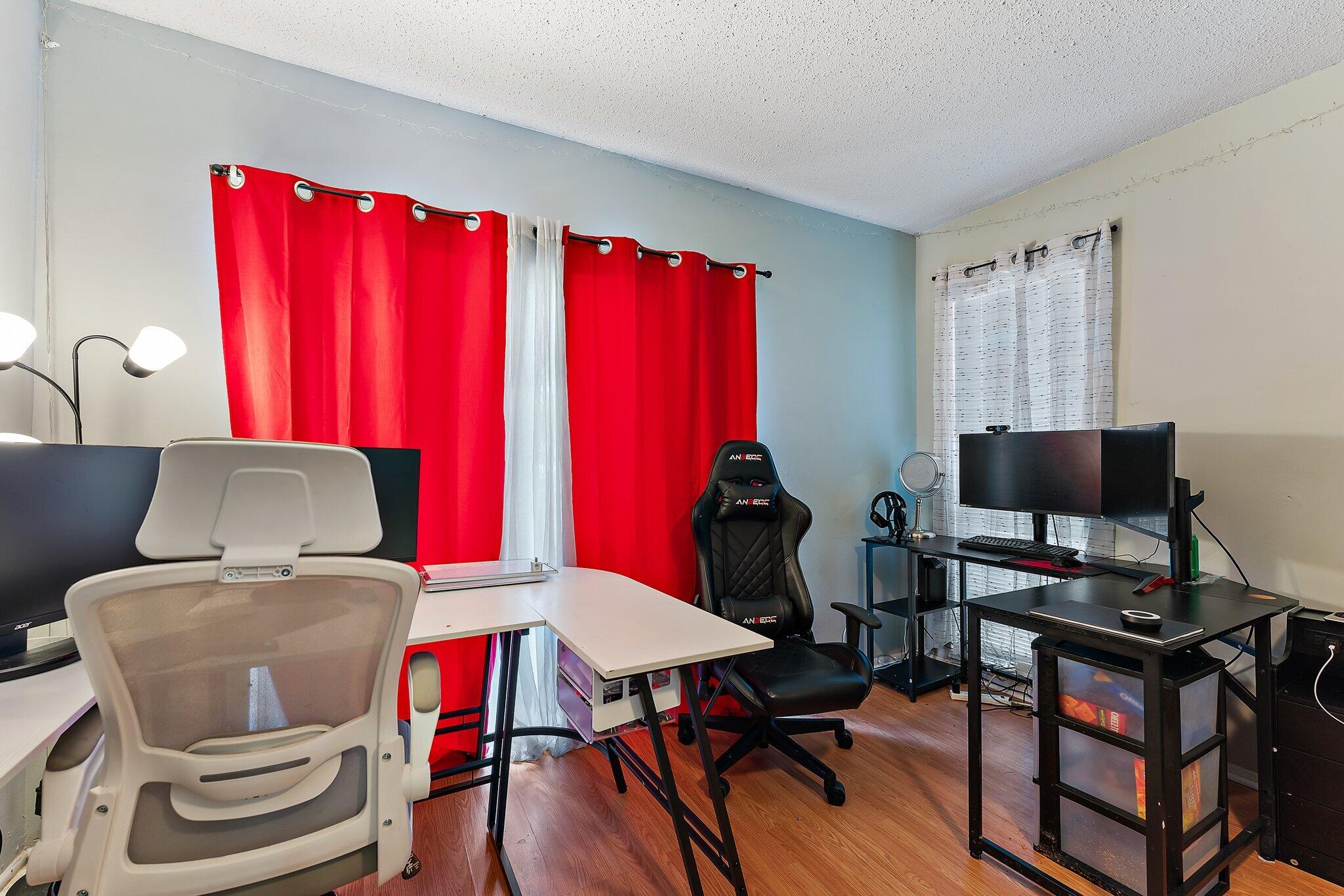 2 Greenway Village N Unit: 110