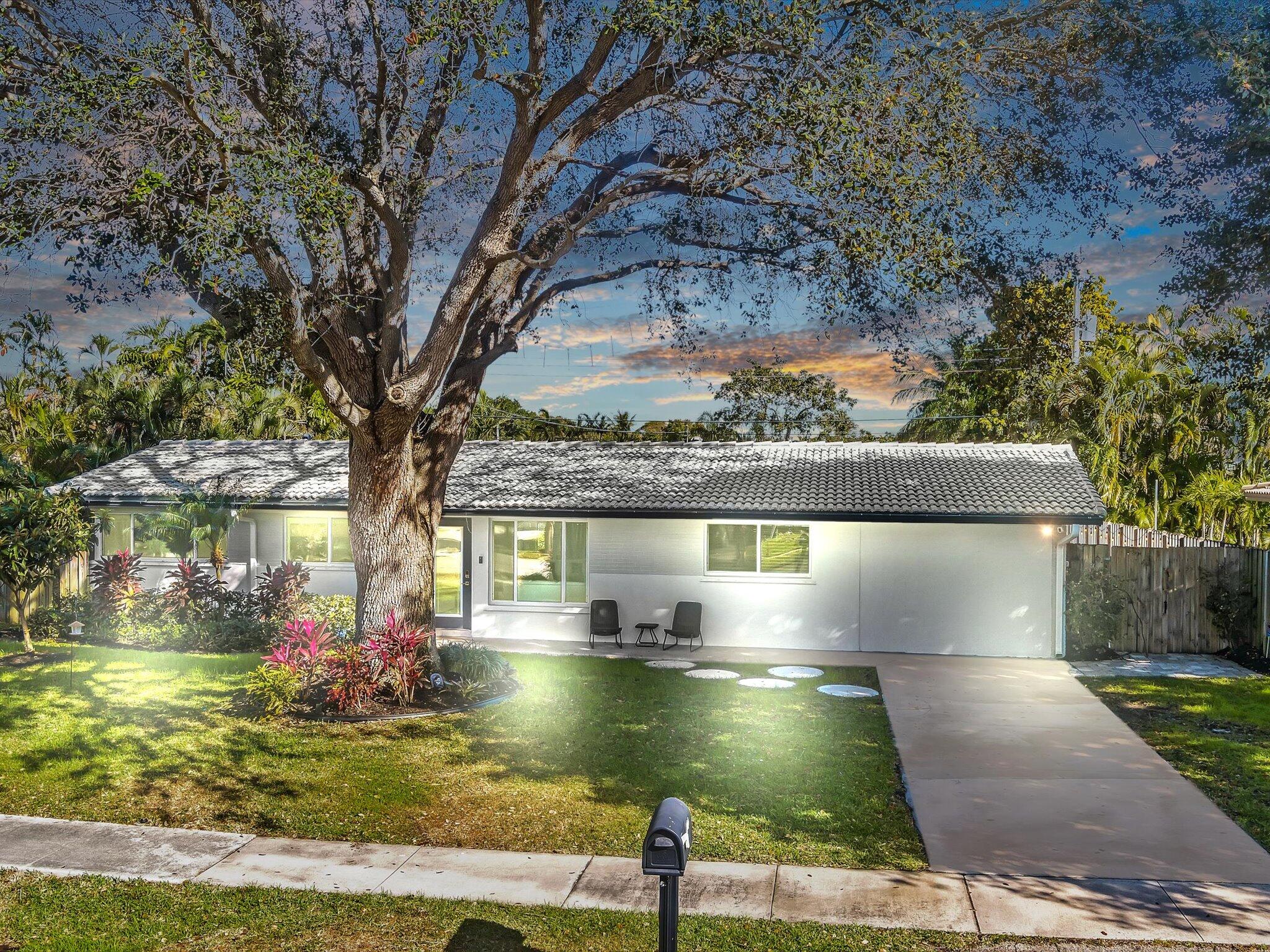 273 NW 46th Street, Boca Raton