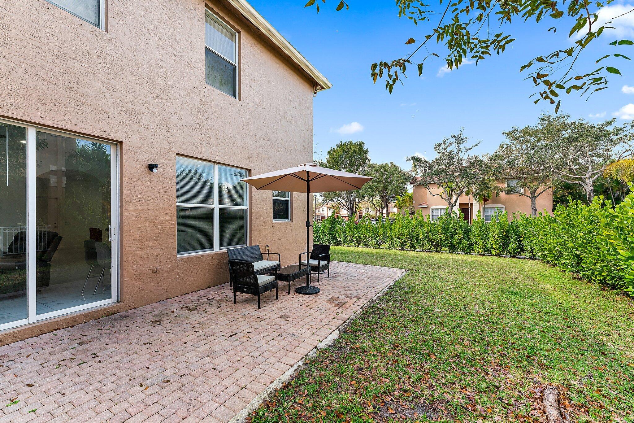11467 Silk Carnation Way
