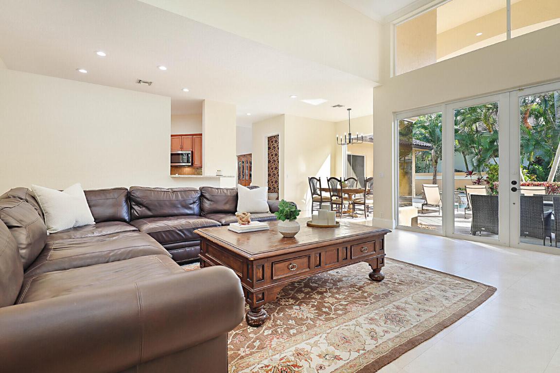 6274 NW 32nd Terrace