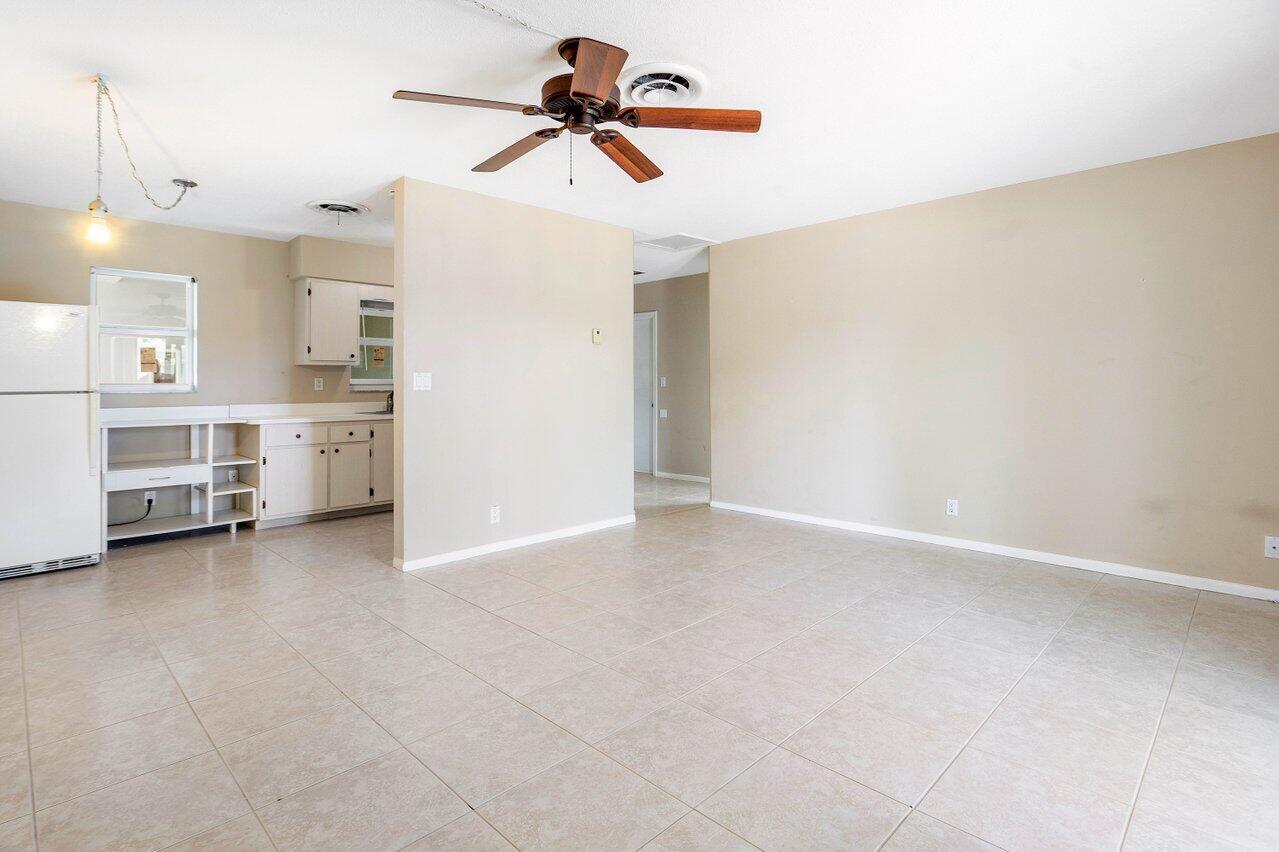 491 W Camino Real 6, Boca Raton Unit: 6