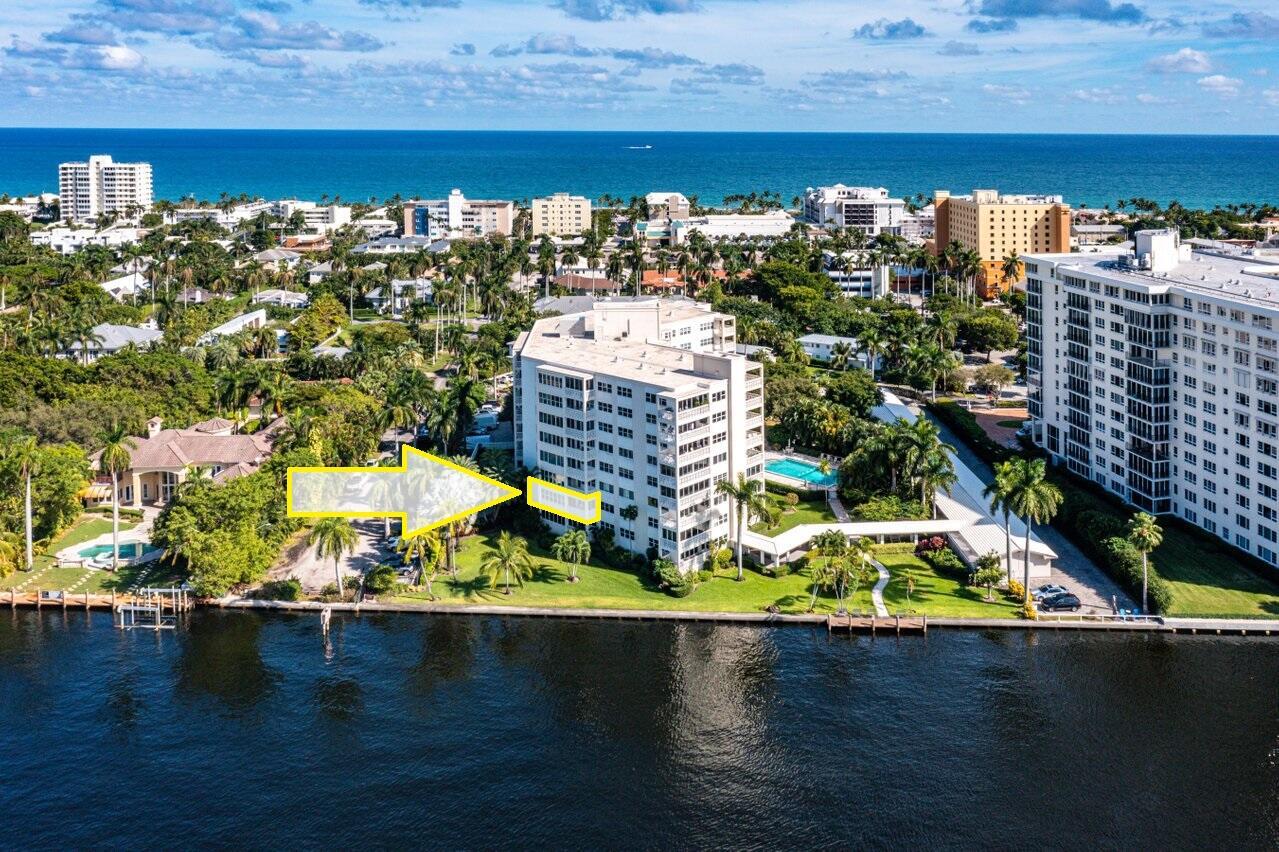 1000 Lowry Street 2b