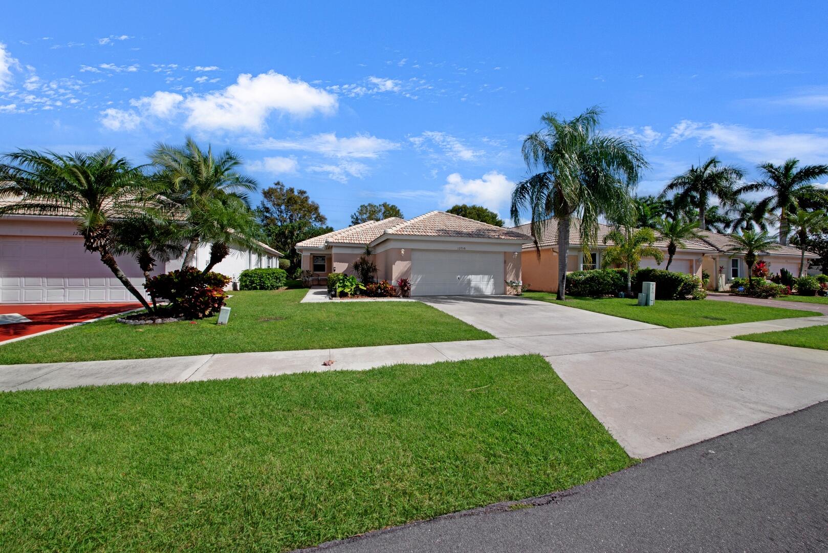 12758 Hampton Lakes Circle, Boynton Beach