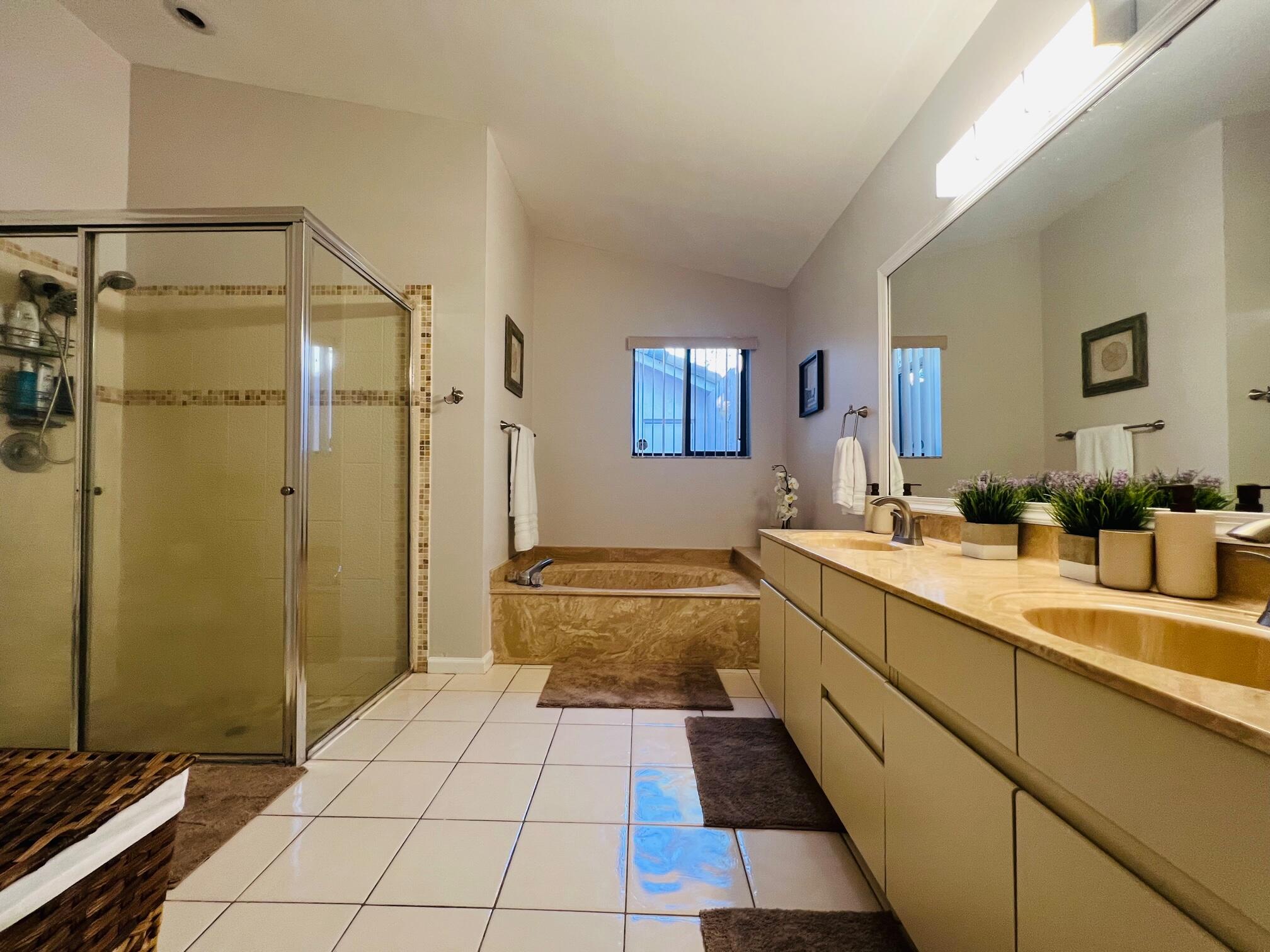 10597 Mendocino Lane, Boca Raton