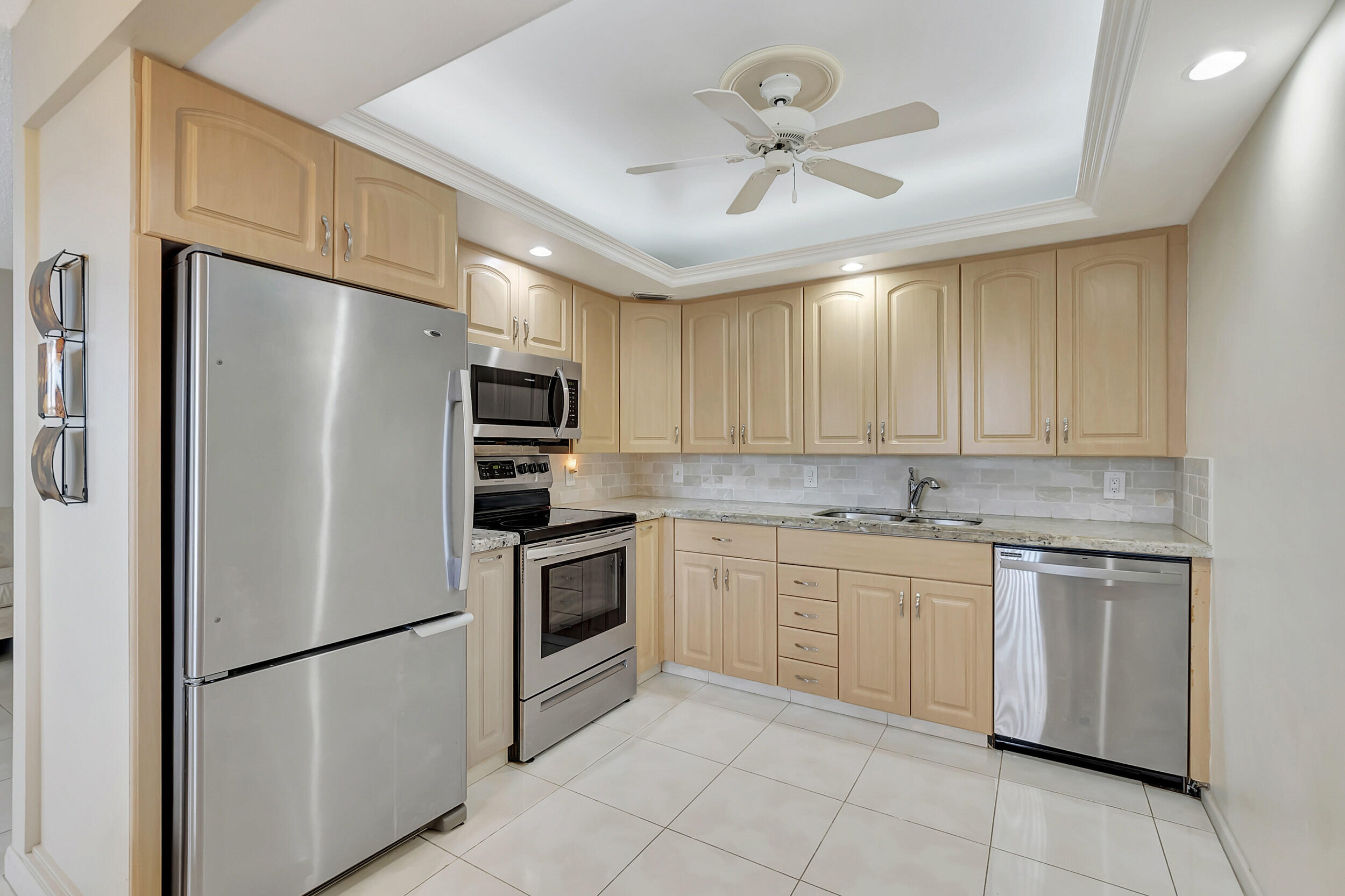 4054 Lincoln C, Boca Raton