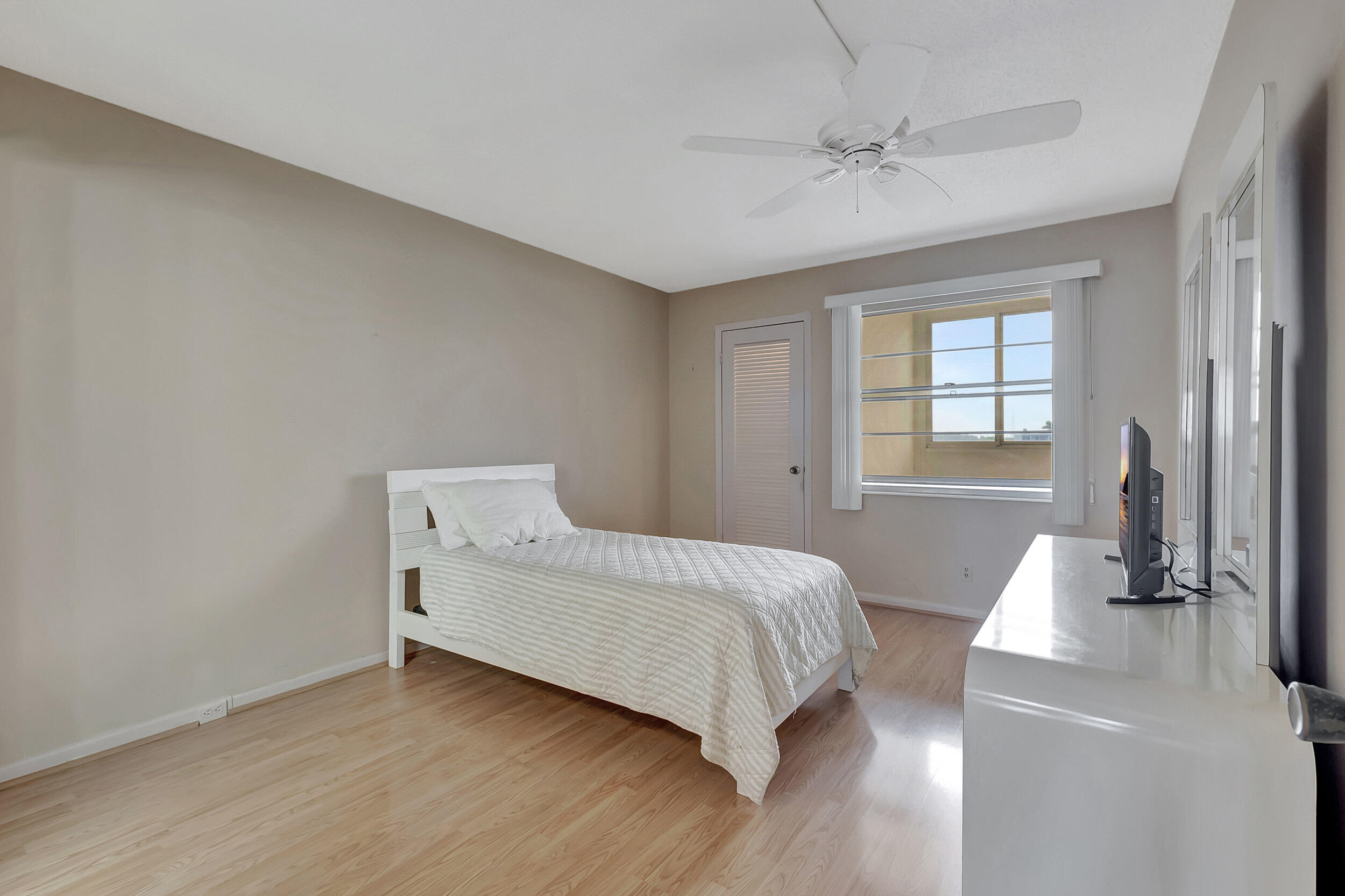 4054 Lincoln C, Boca Raton