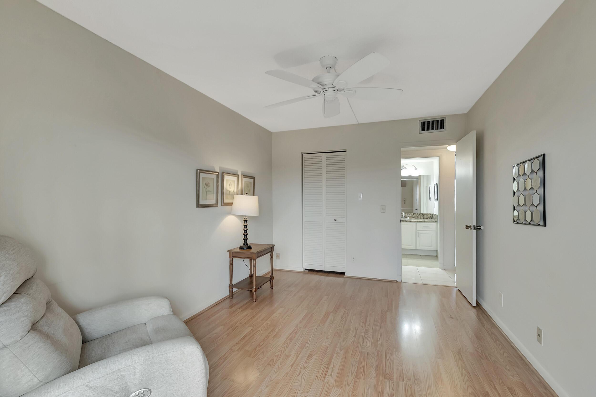 4054 Lincoln C, Boca Raton