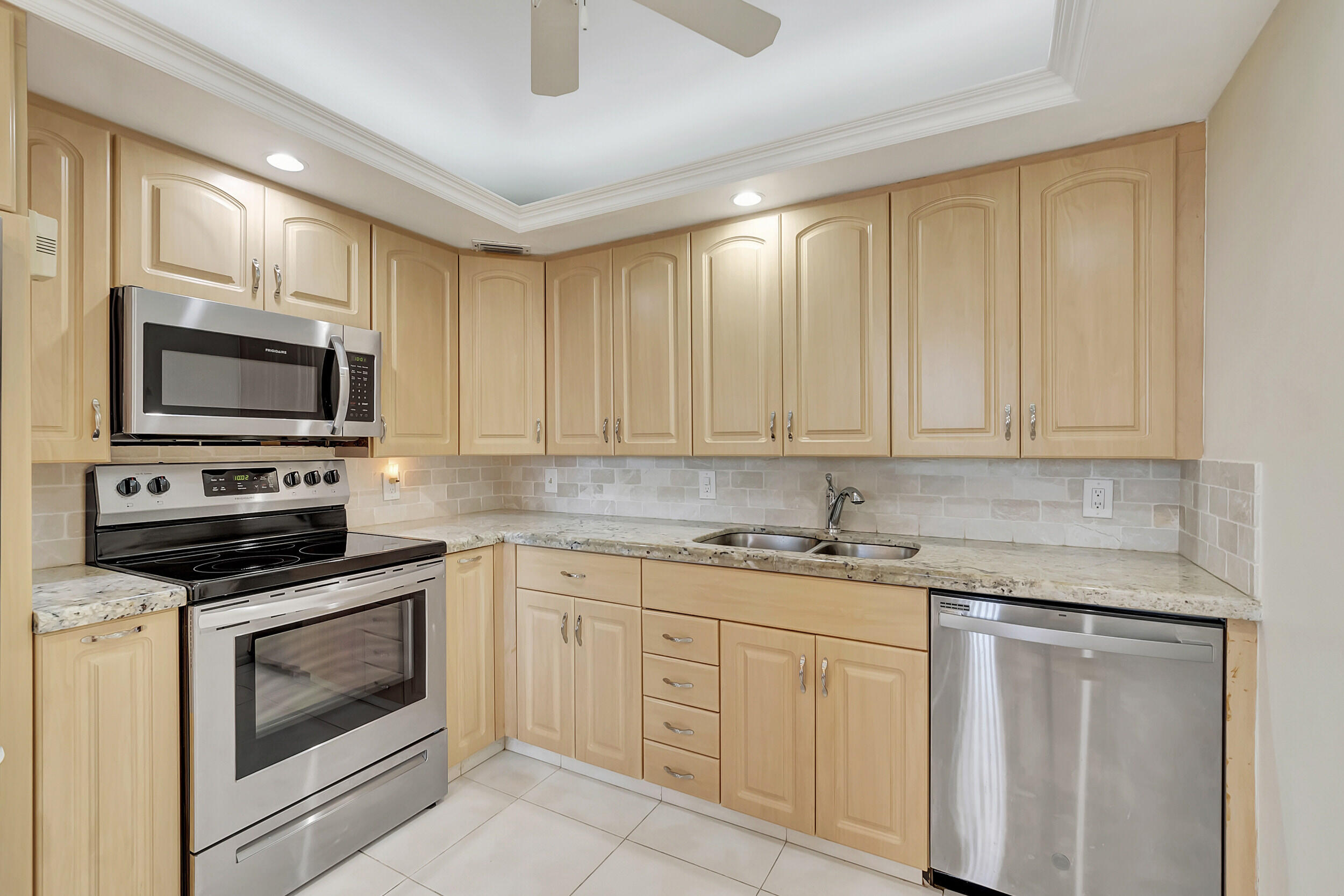 4054 Lincoln C, Boca Raton