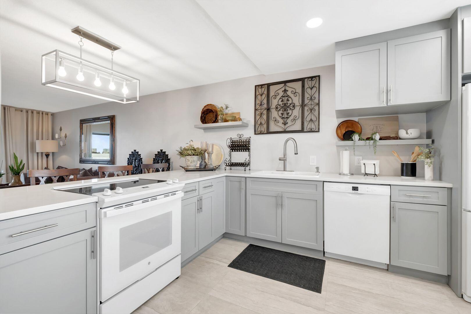 15 SE 13th Street D2