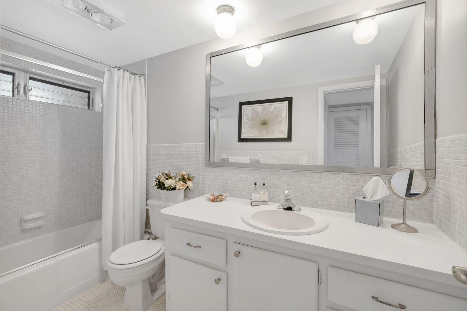 15 SE 13th Street D2