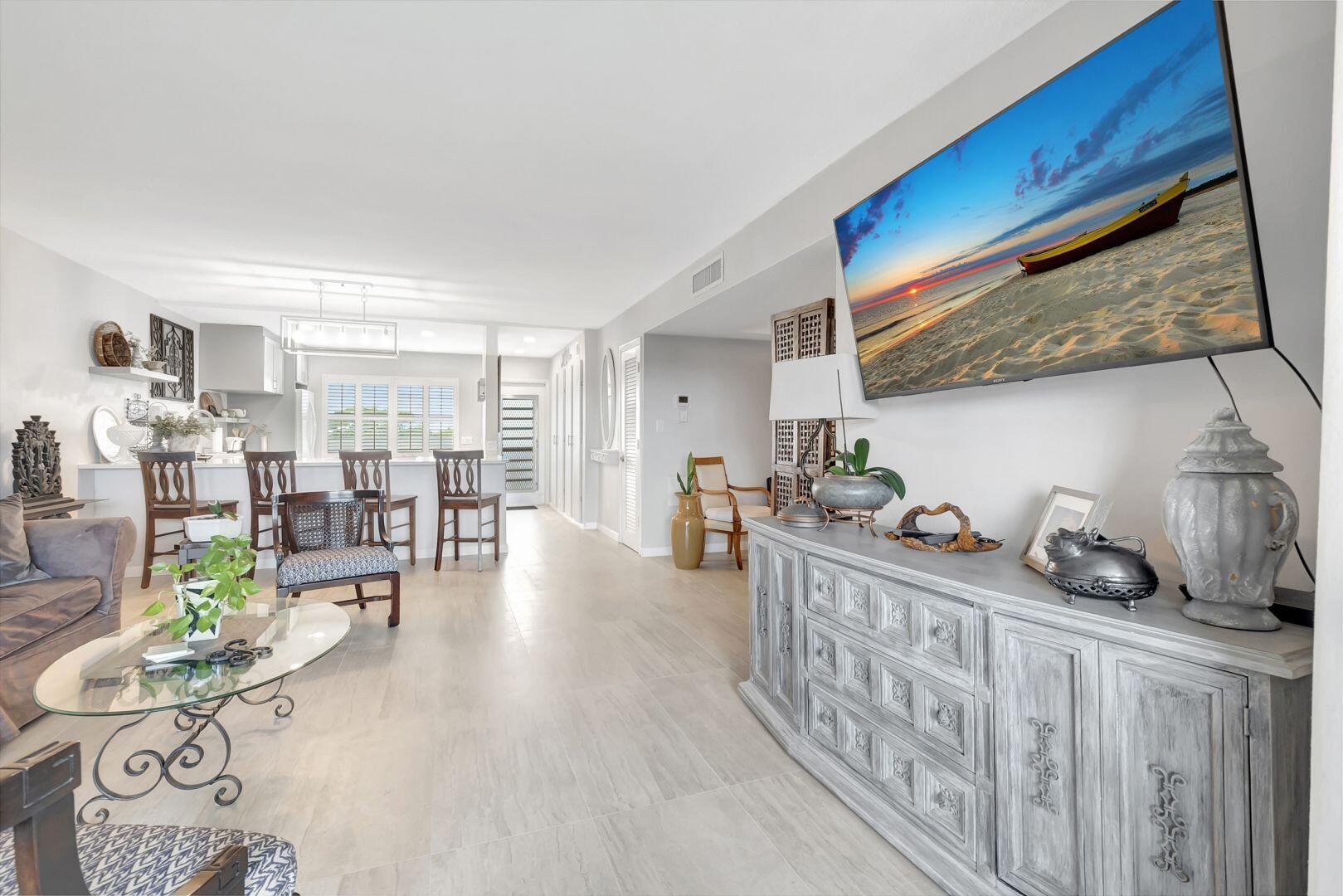 15 SE 13th Street D2