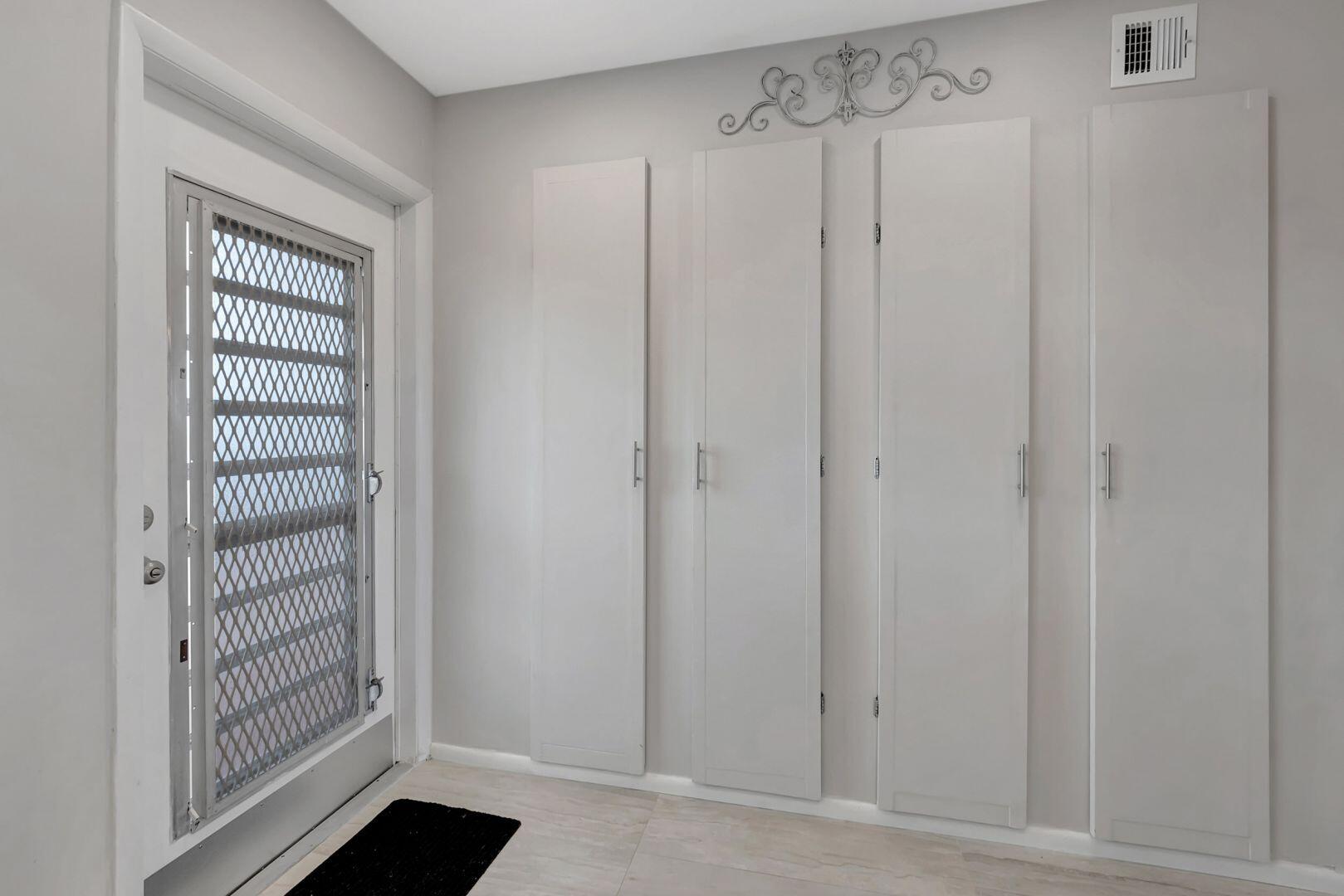 15 SE 13th Street D2