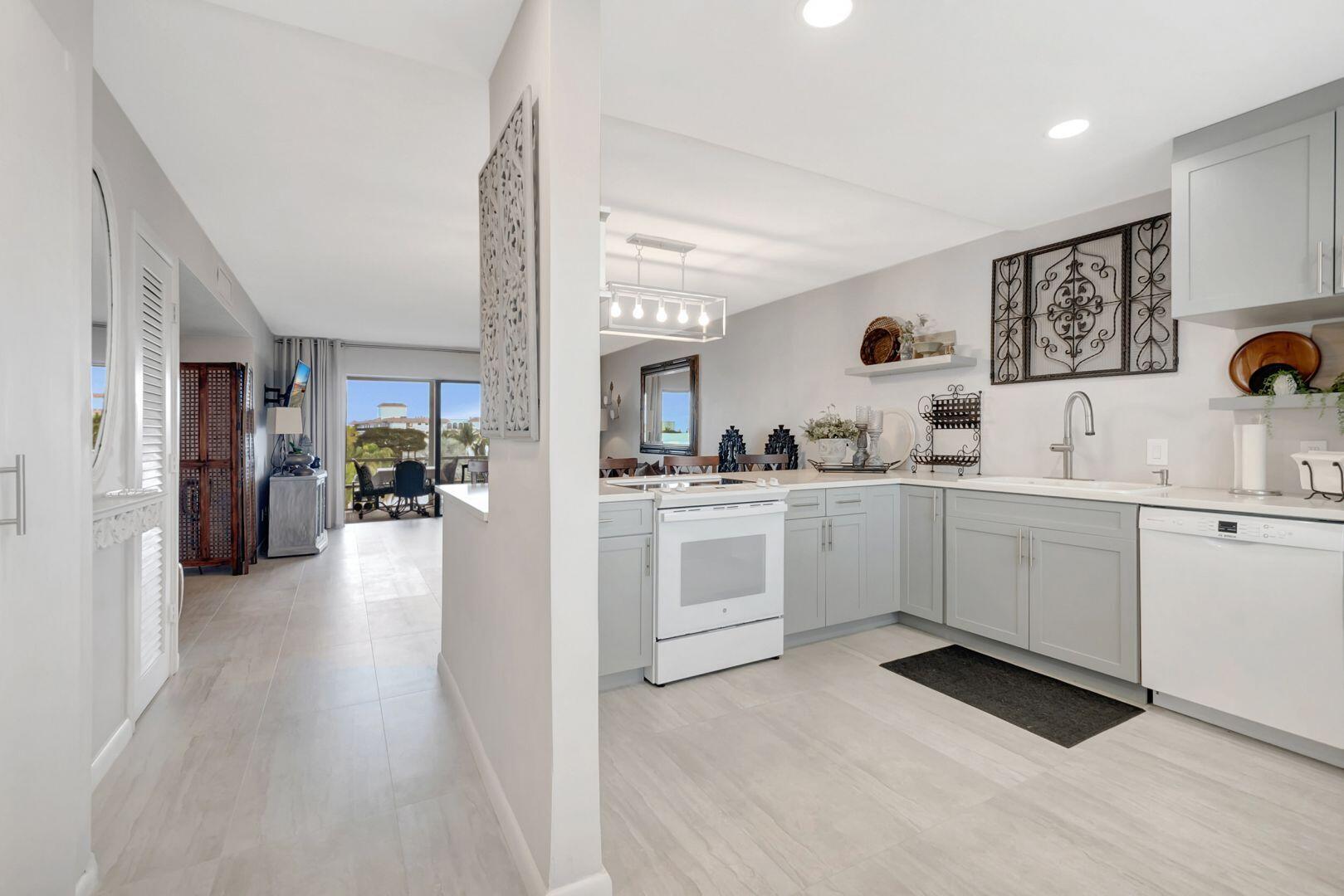 15 SE 13th Street D2