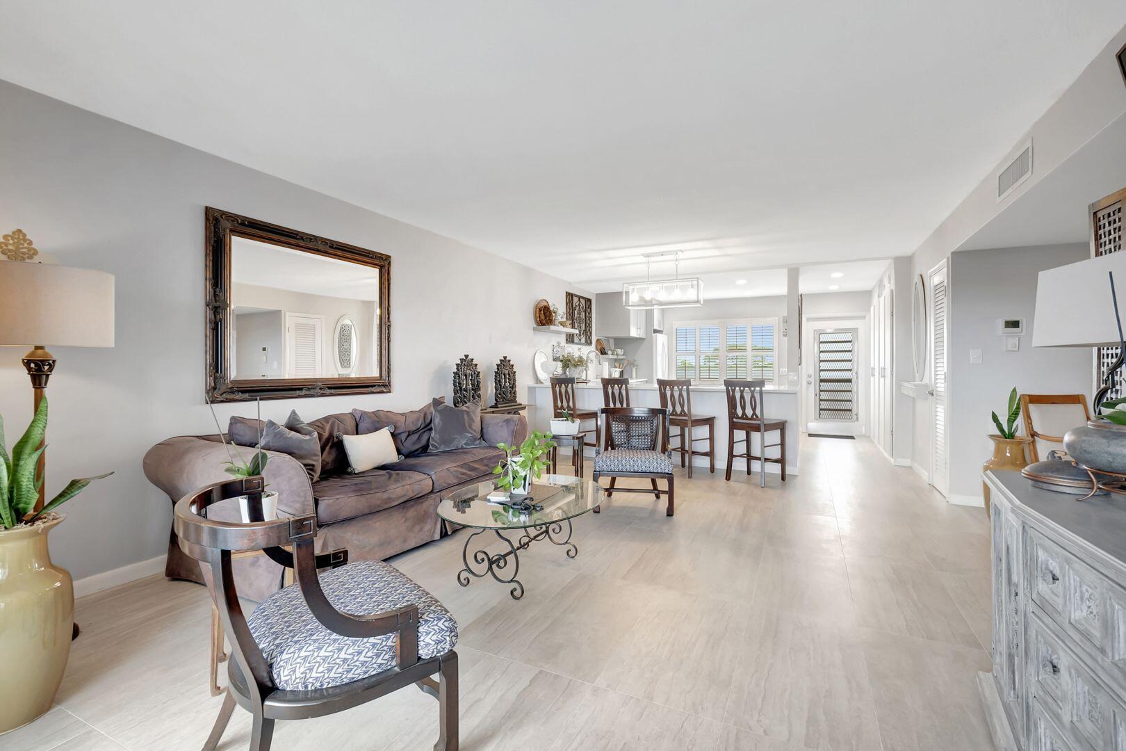 15 SE 13th Street D2