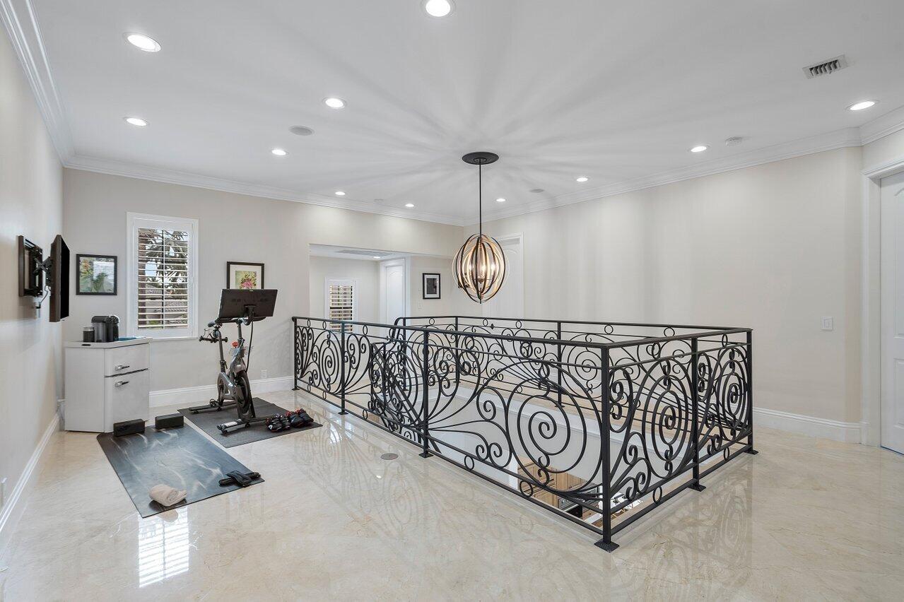 17717 Circle Pond Court