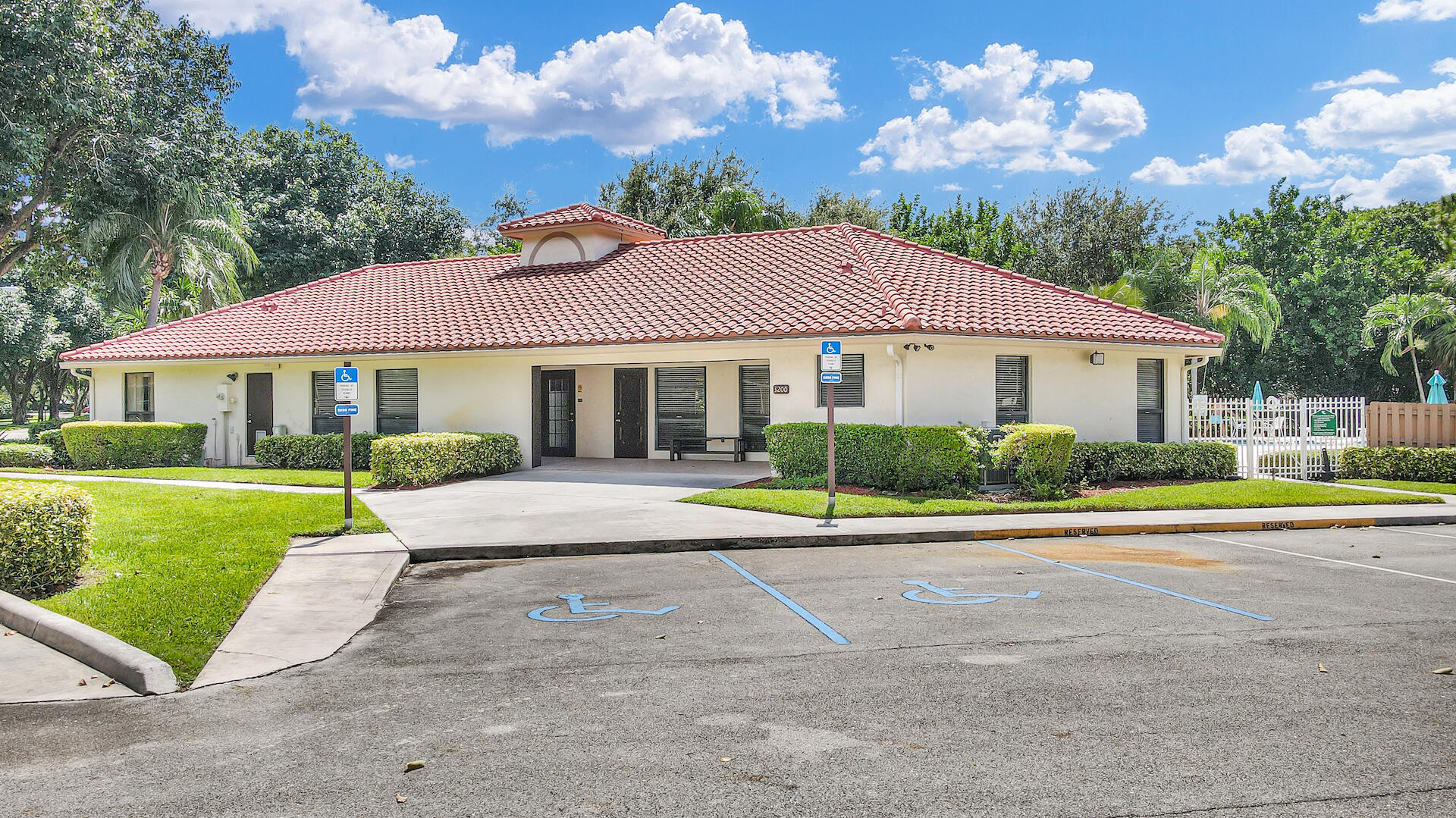 3130 Millwood Terrace 215