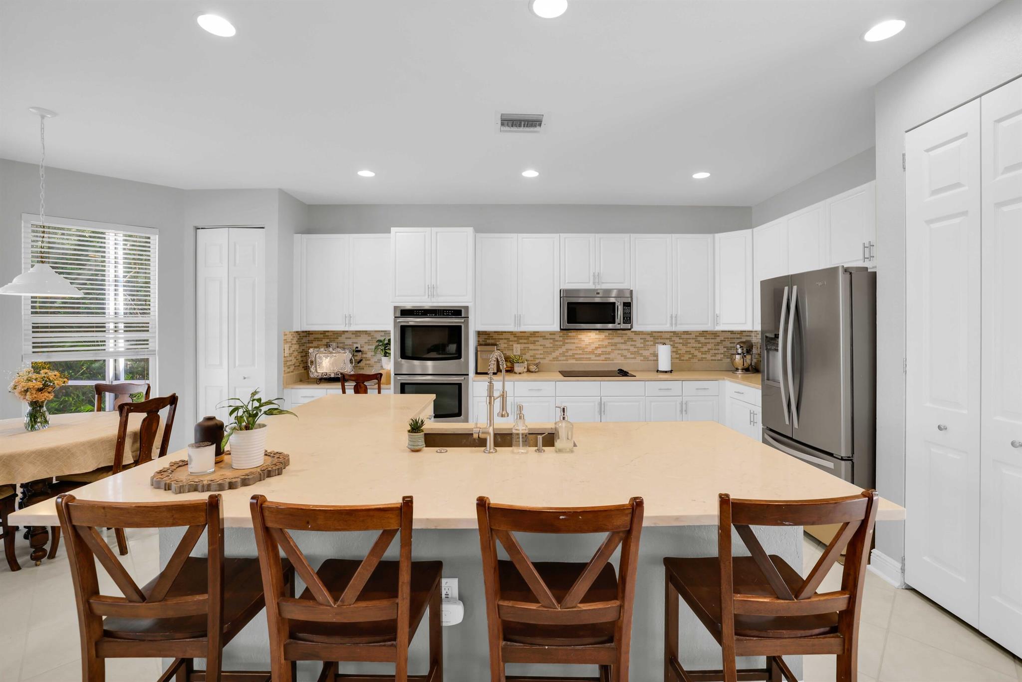 19299 Skyridge Circle