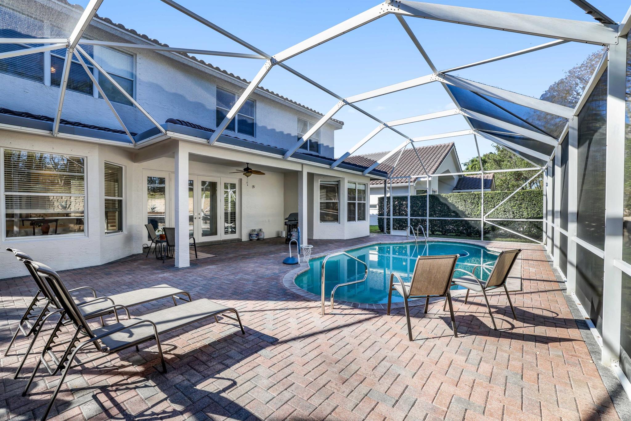 19299 Skyridge Circle