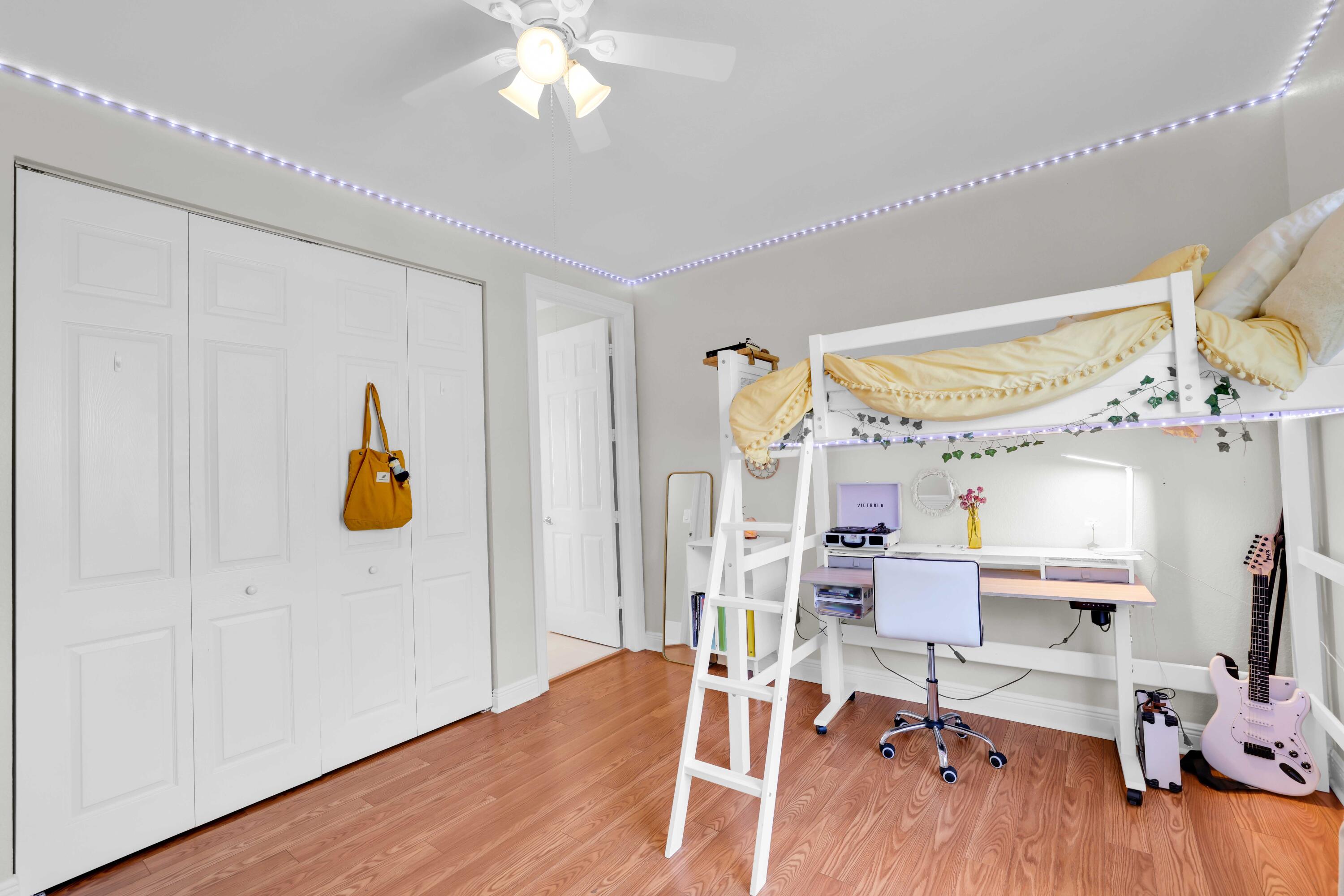 19299 Skyridge Circle