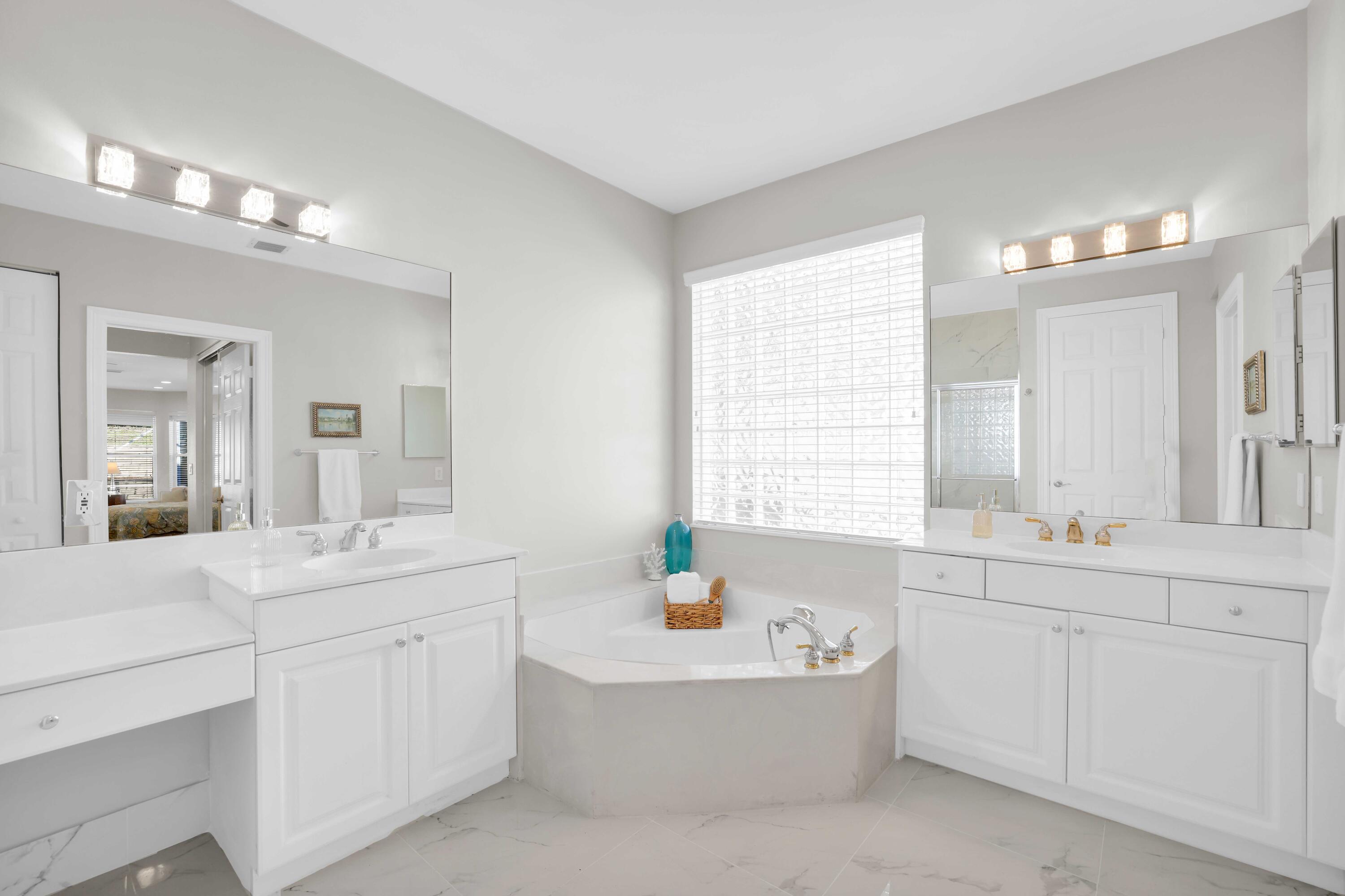 19299 Skyridge Circle