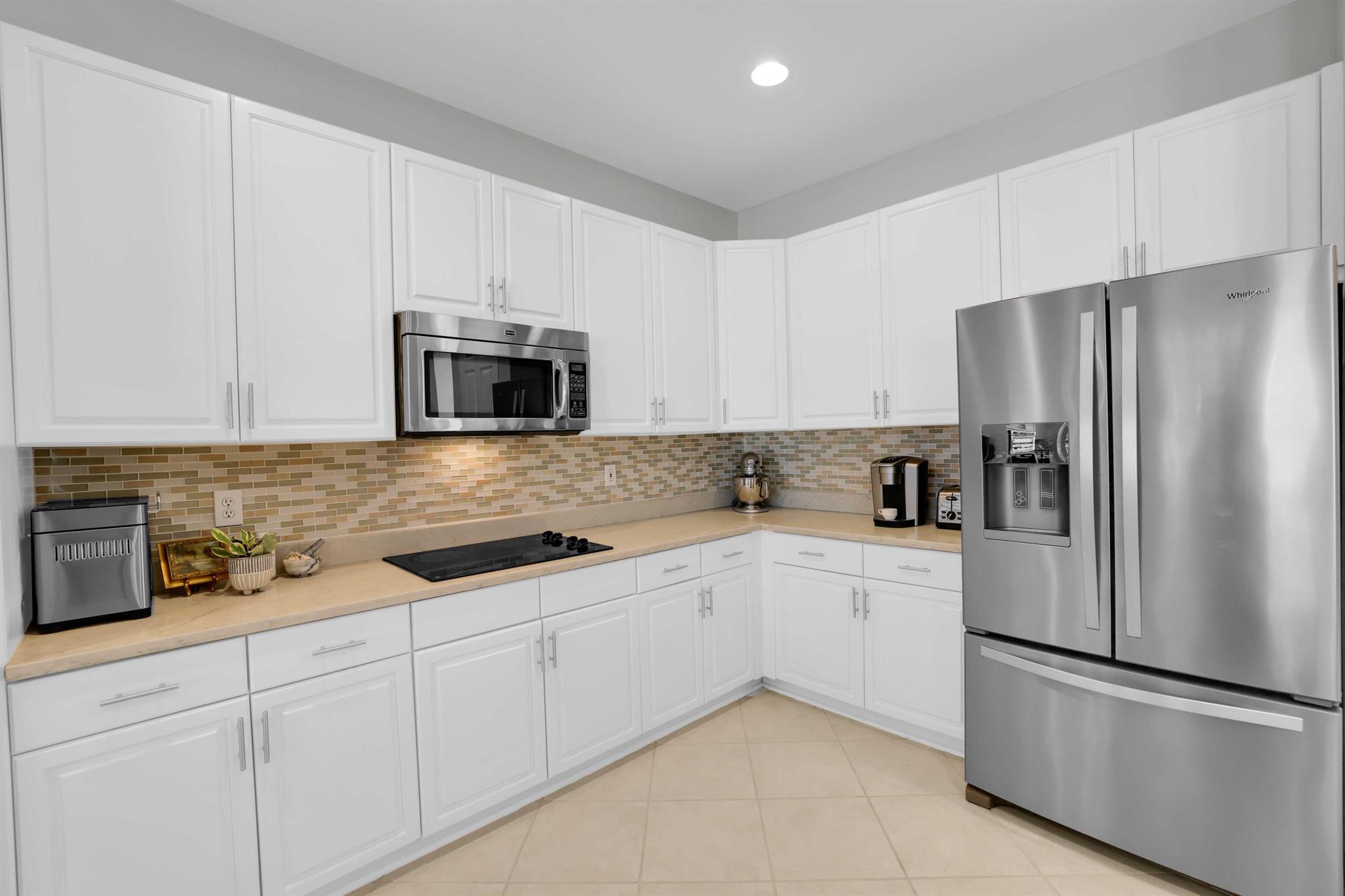 19299 Skyridge Circle