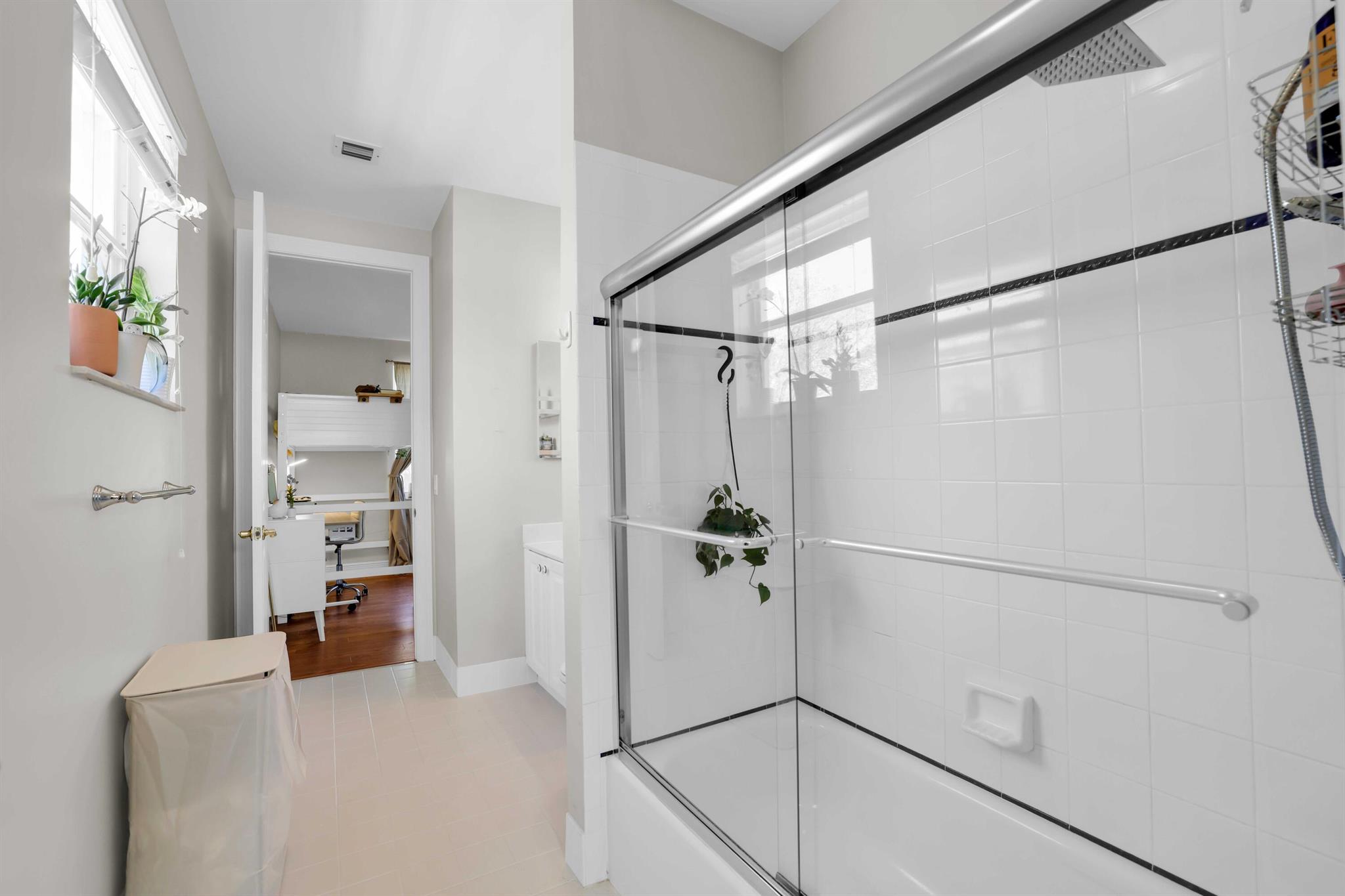 19299 Skyridge Circle