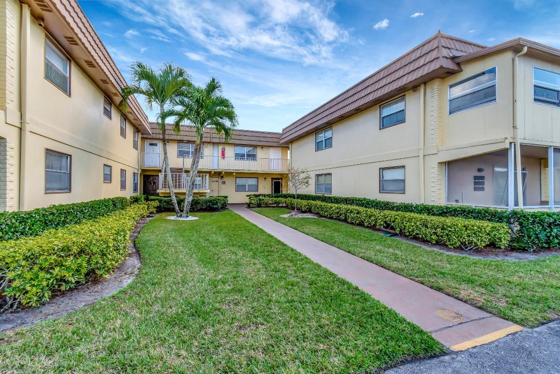 180 Saxony D, Delray Beach