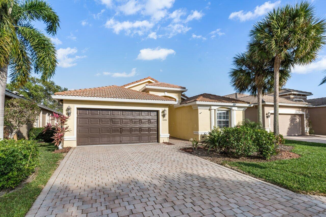 6586 Via Dante, Lake Worth
