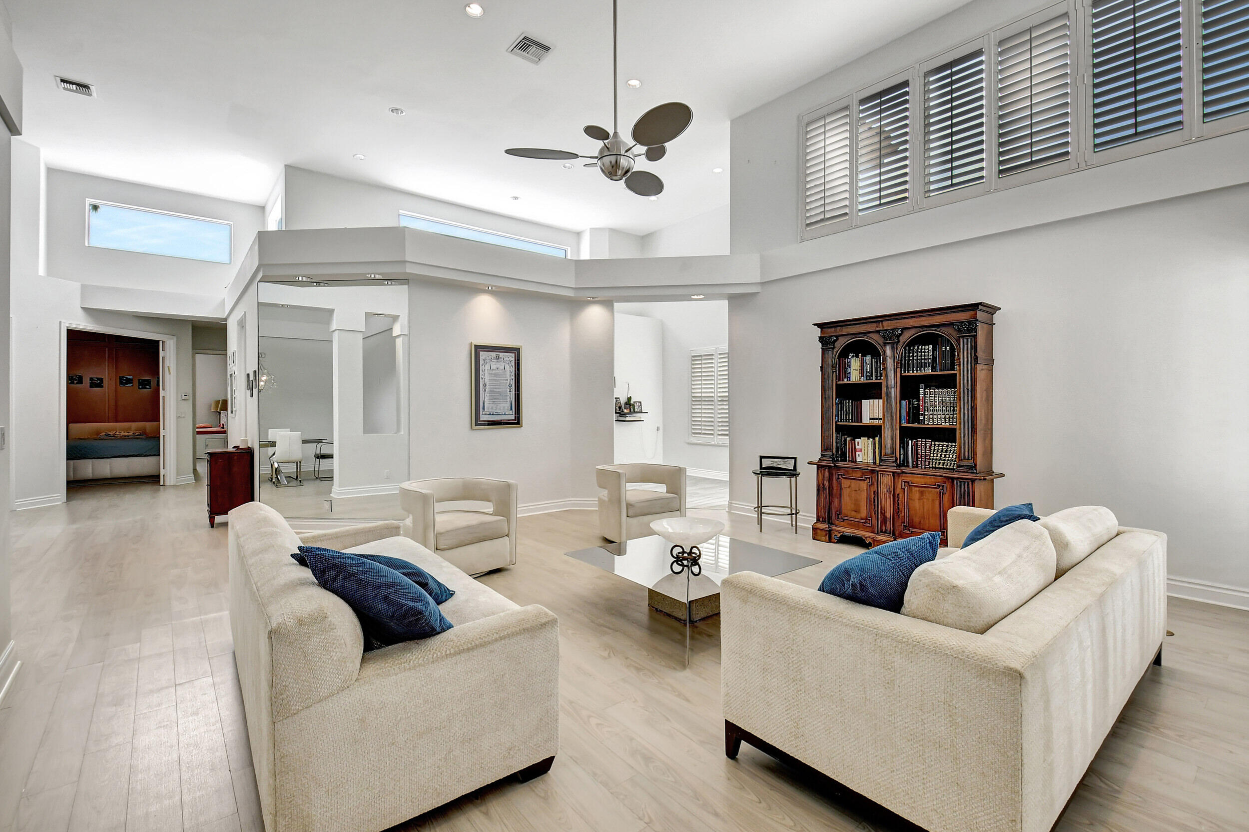 7190 Mallorca Crescent