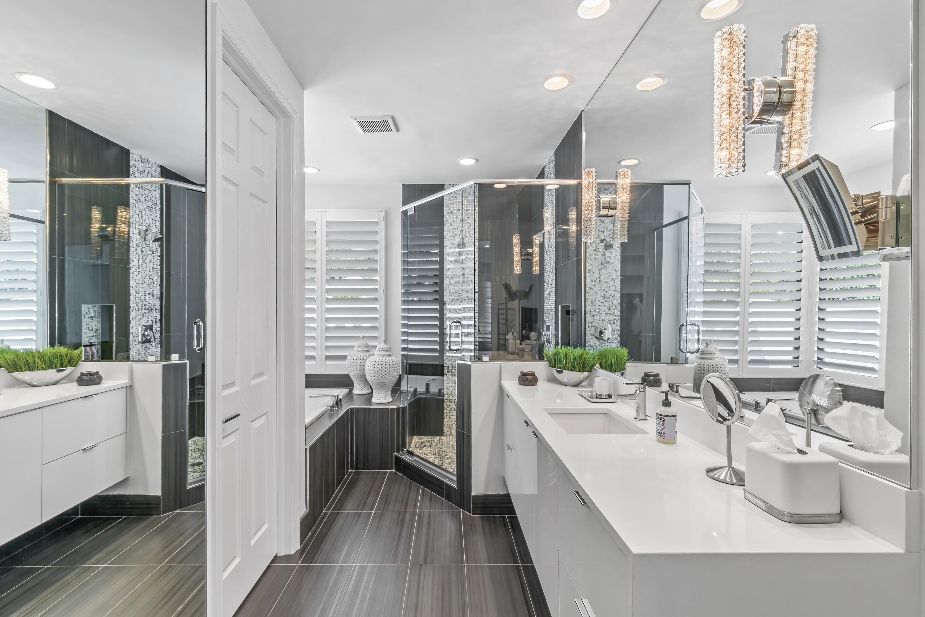 3258 Westminster Drive