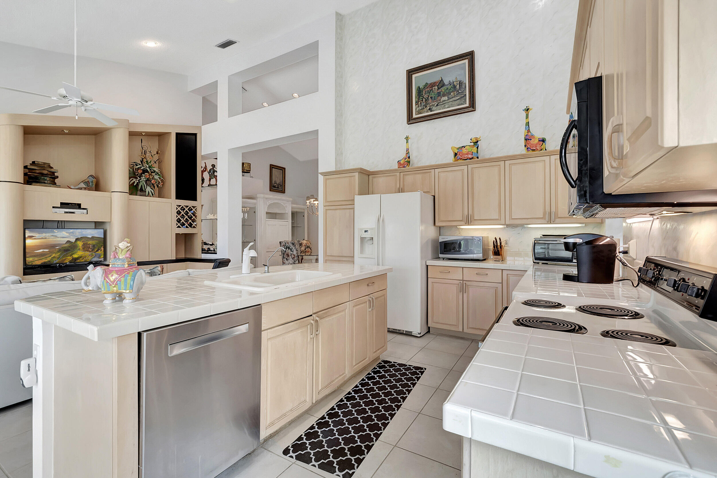 8324 Horseshoe Bay Road Road