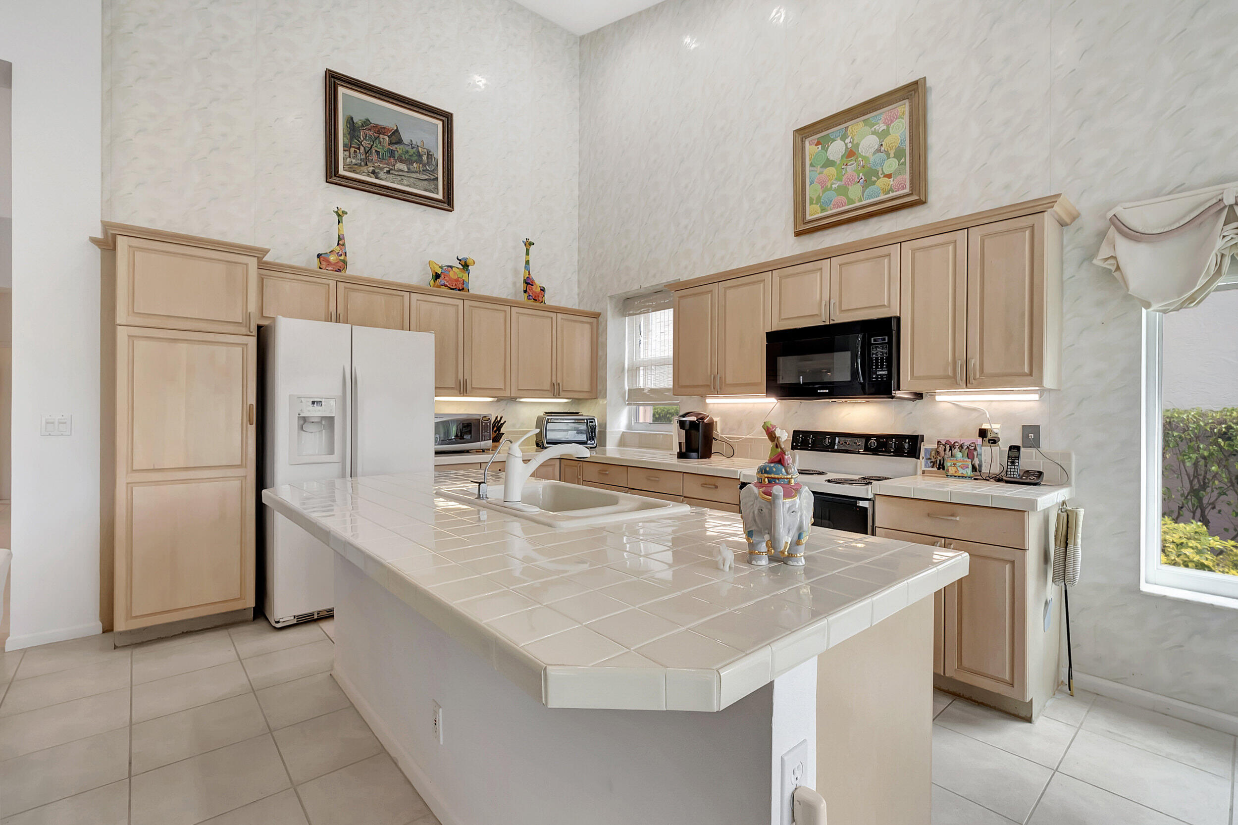 8324 Horseshoe Bay Road Road