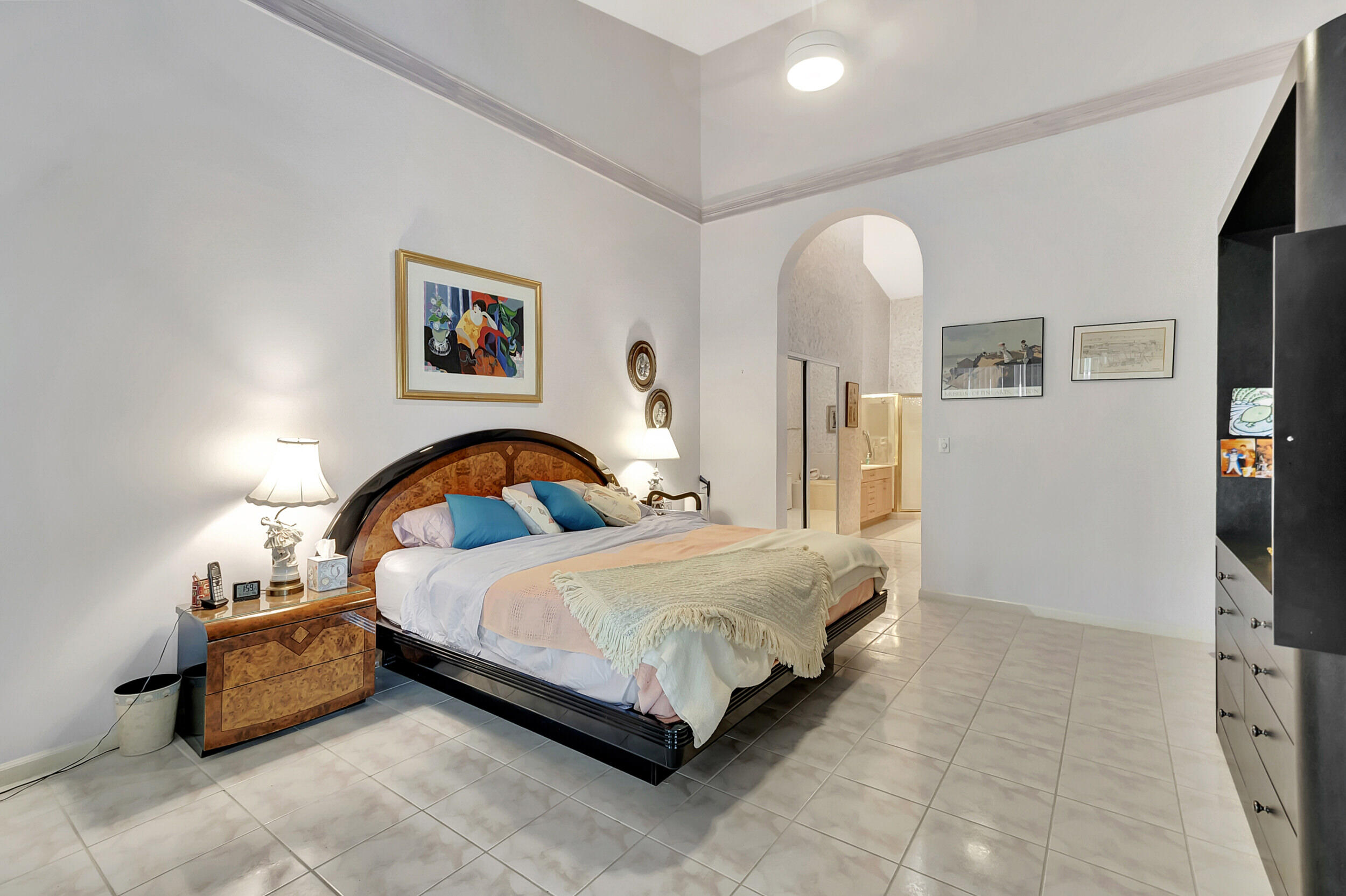 8324 Horseshoe Bay Road Road