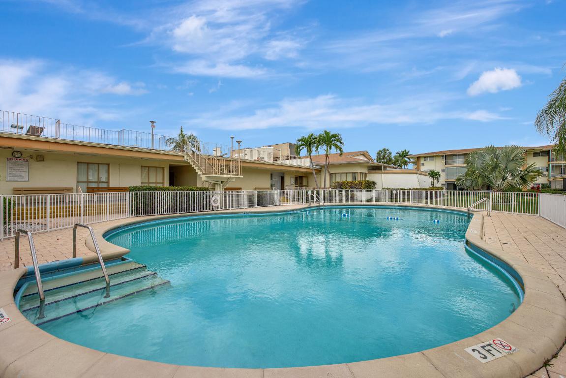 17090 NE 14th Avenue 101, North Miami Beach Unit: 101