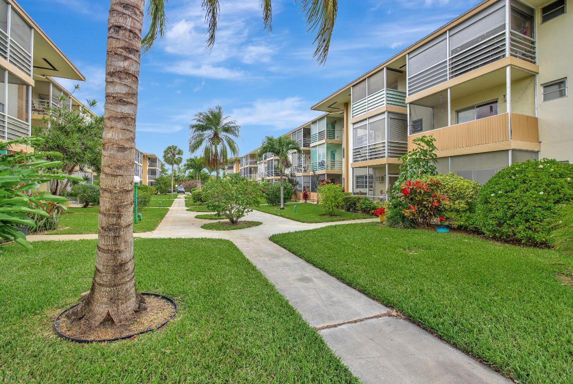 17090 NE 14th Avenue 101, North Miami Beach Unit: 101