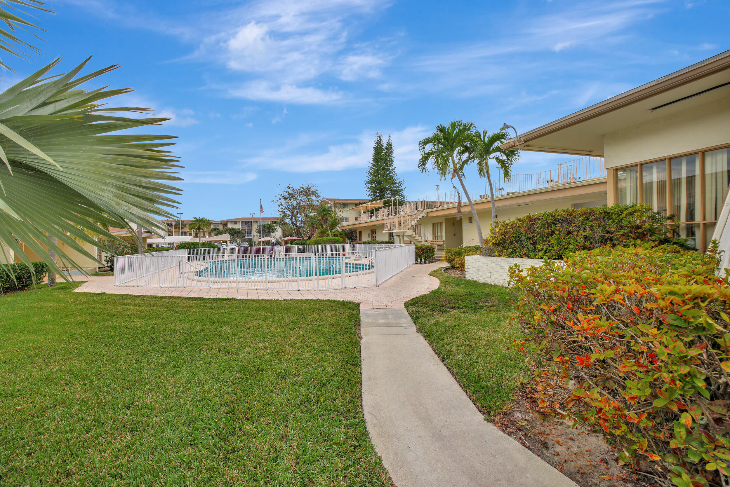 17090 NE 14th Avenue 101, North Miami Beach Unit: 101