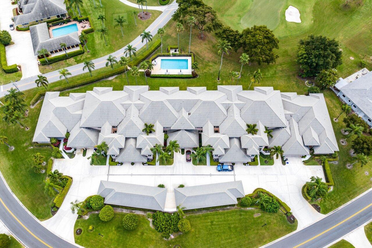 196 Orange Tree Drive, Atlantis