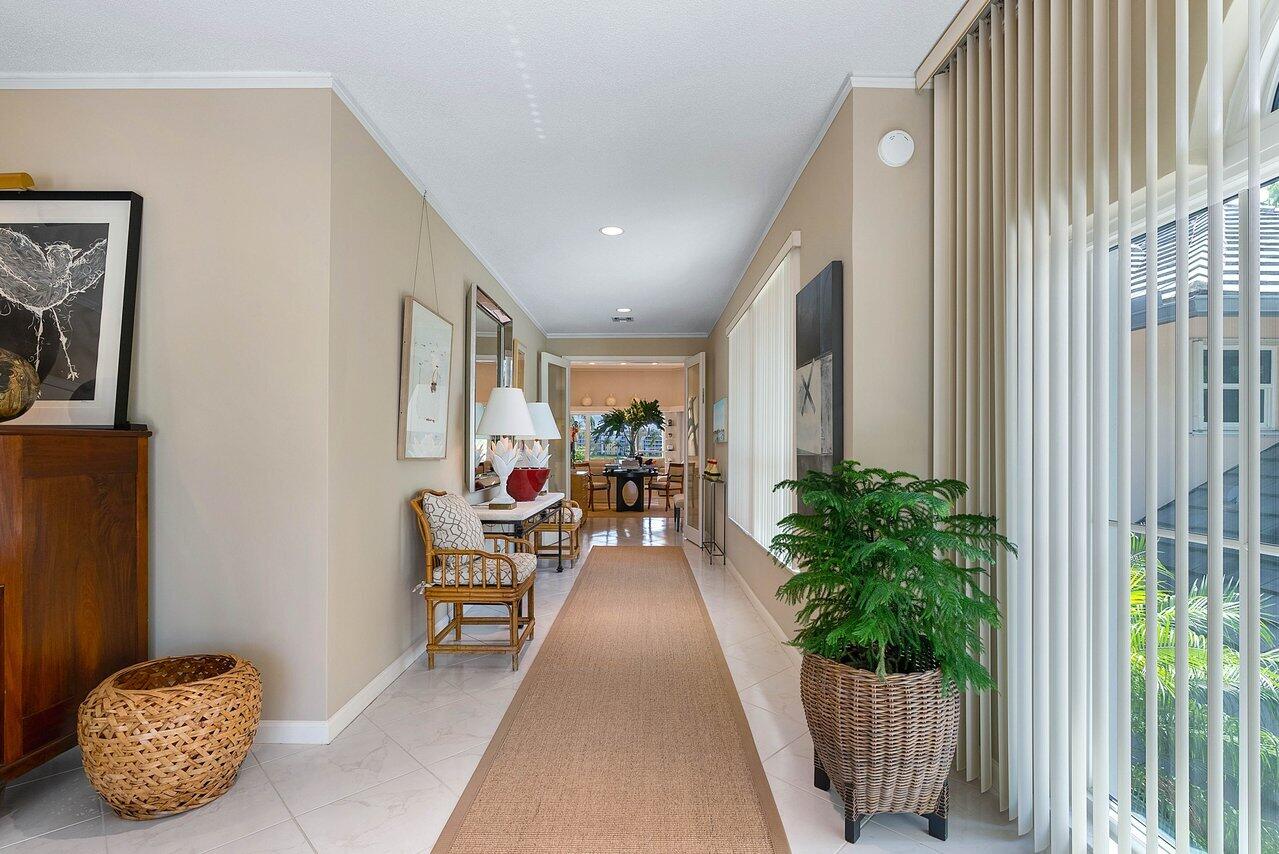 196 Orange Tree Drive, Atlantis