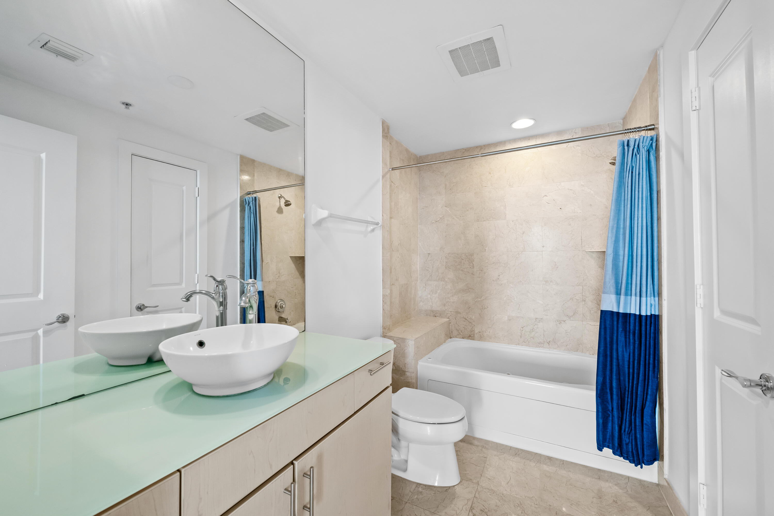 315 NE 3rd Avenue 1009