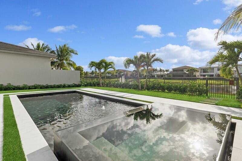 17297 Sea Blossom Way, Boca Raton