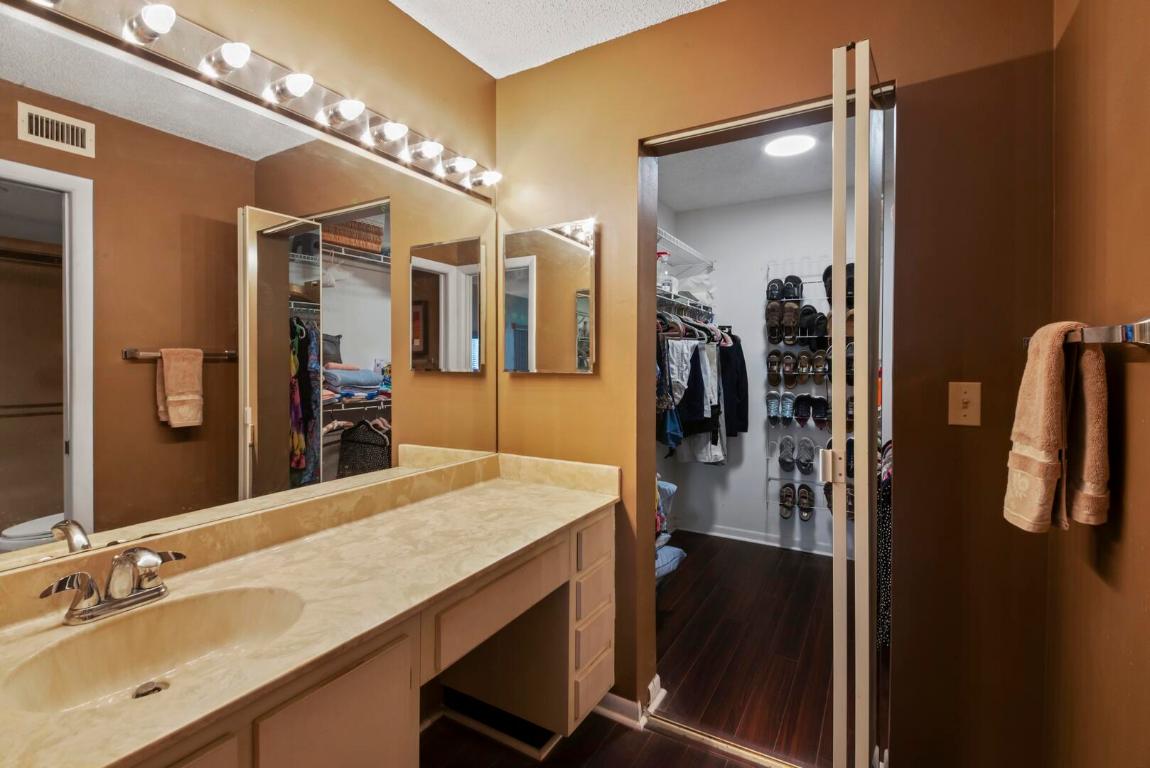 4725 Lucerne Lakes Boulevard 201, Lake Worth Unit: 201