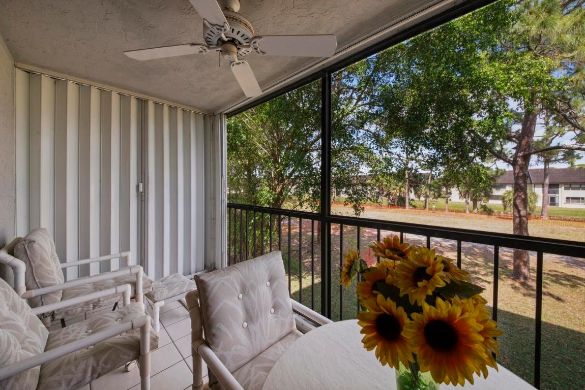 4725 Lucerne Lakes Boulevard 201, Lake Worth Unit: 201