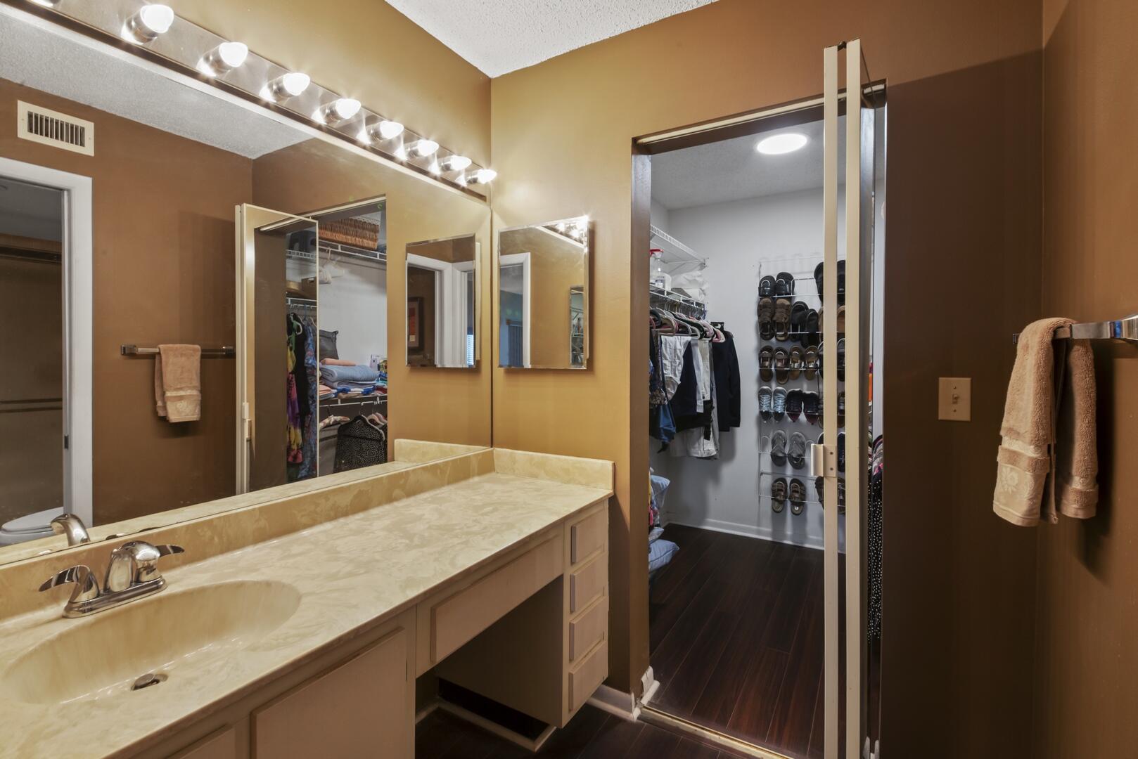 4725 Lucerne Lakes Boulevard 201, Lake Worth Unit: 201