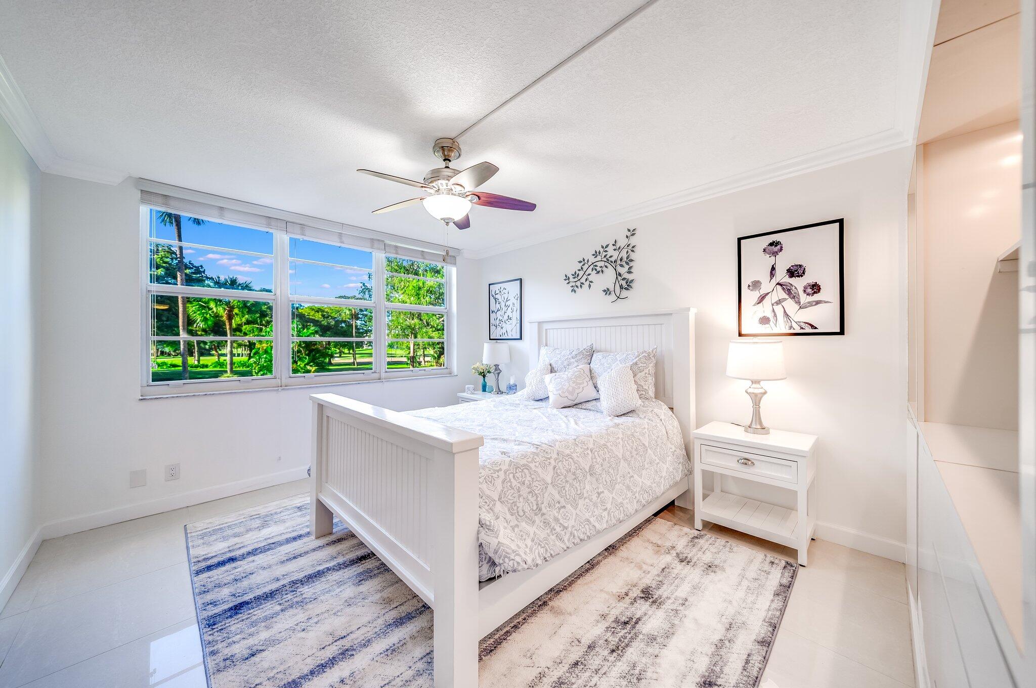 625 Oaks Drive 207, Pompano Beach Unit: 207