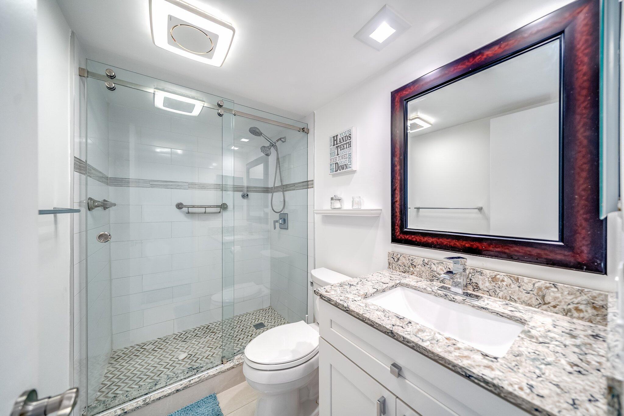 625 Oaks Drive 207, Pompano Beach Unit: 207