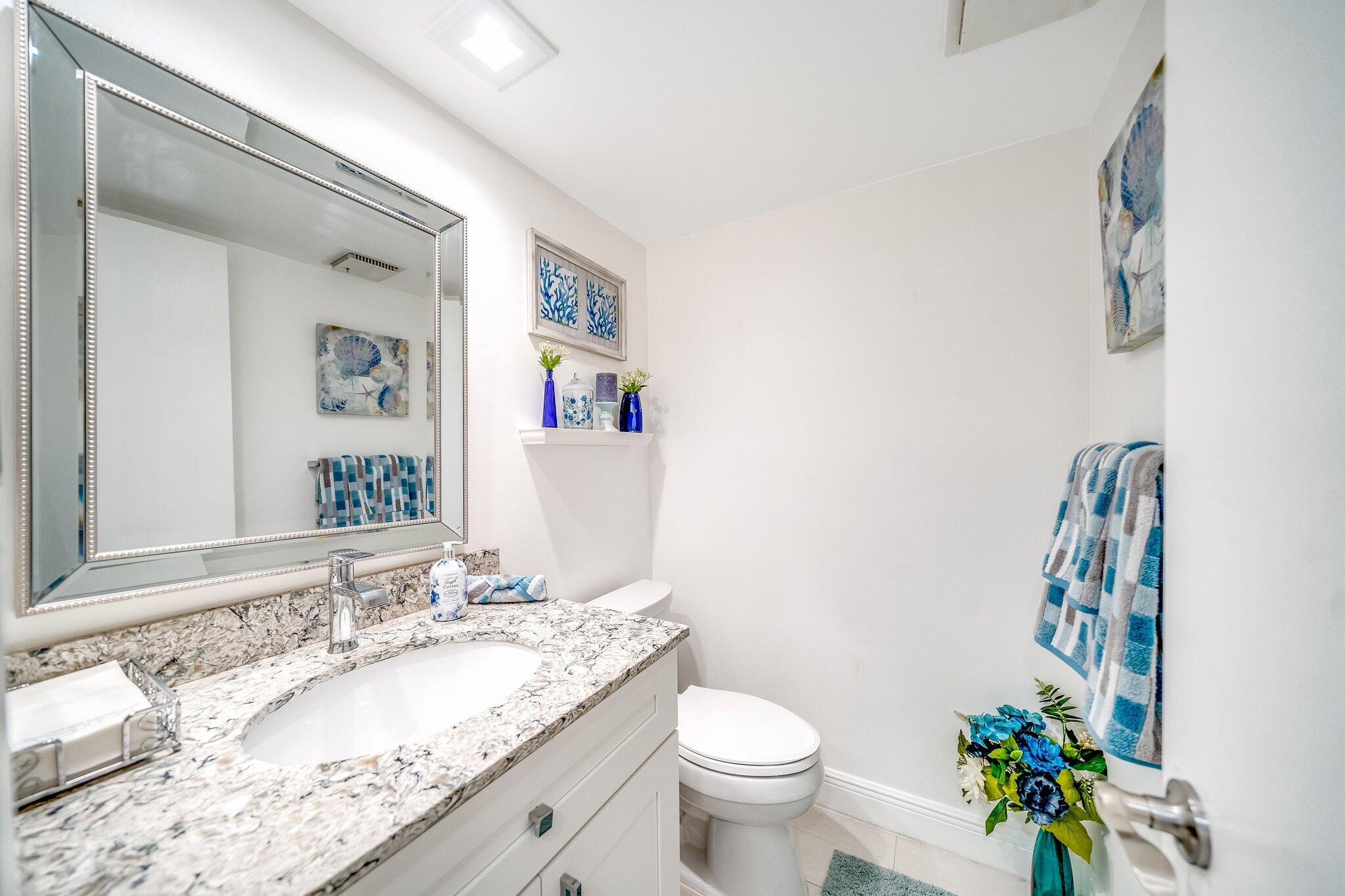 625 Oaks Drive 207, Pompano Beach Unit: 207