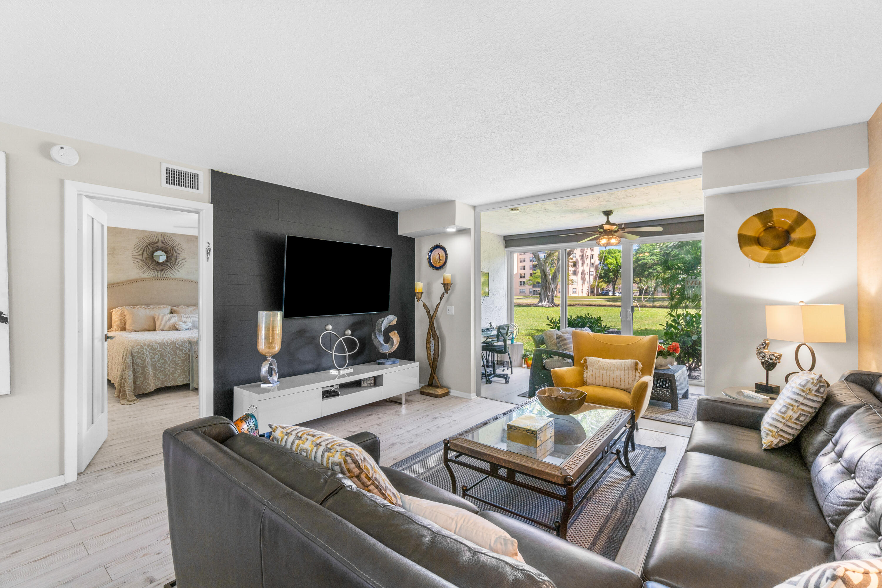 27 Abbey Lane 103, Delray Beach Unit: 103